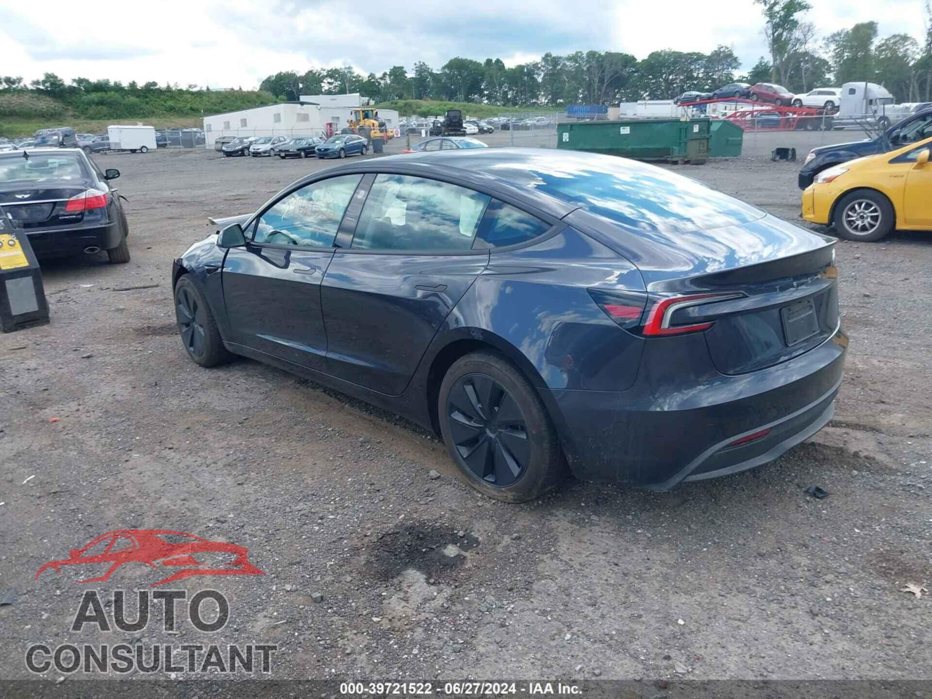 TESLA MODEL 3 2024 - 5YJ3E1EA5RF761952