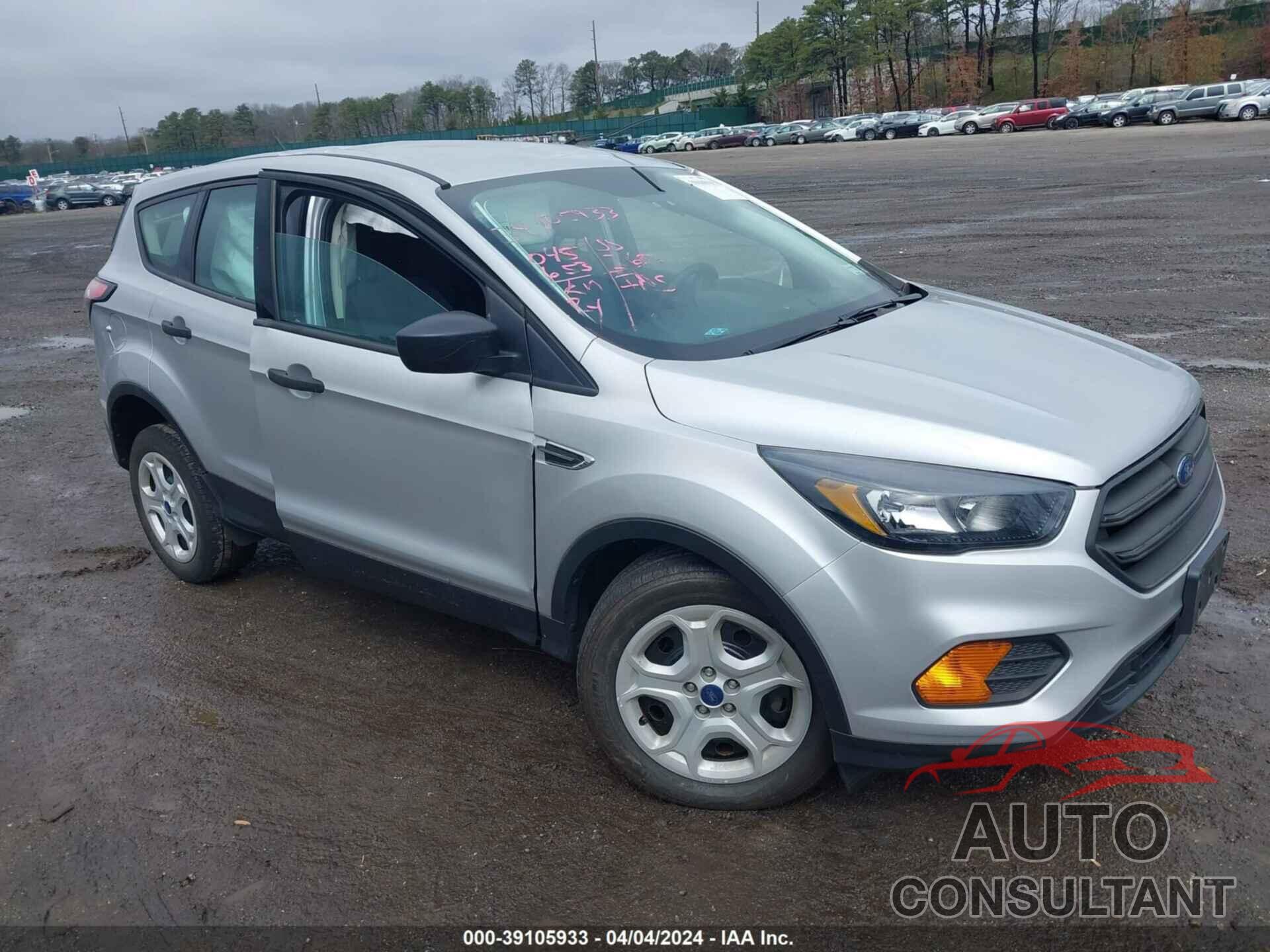 FORD ESCAPE 2018 - 1FMCU0F78JUB50059
