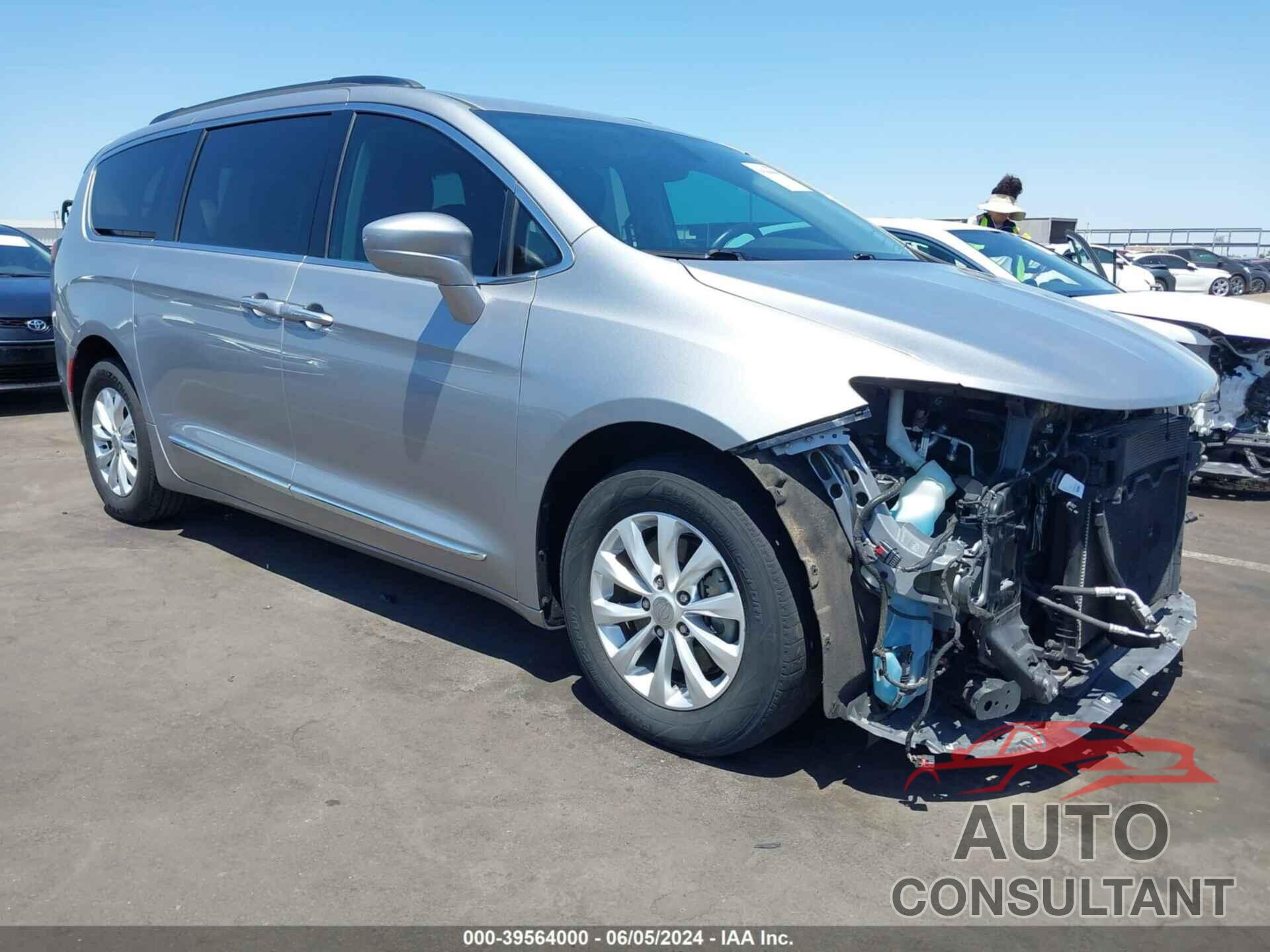 CHRYSLER PACIFICA 2017 - 2C4RC1BG1HR539727