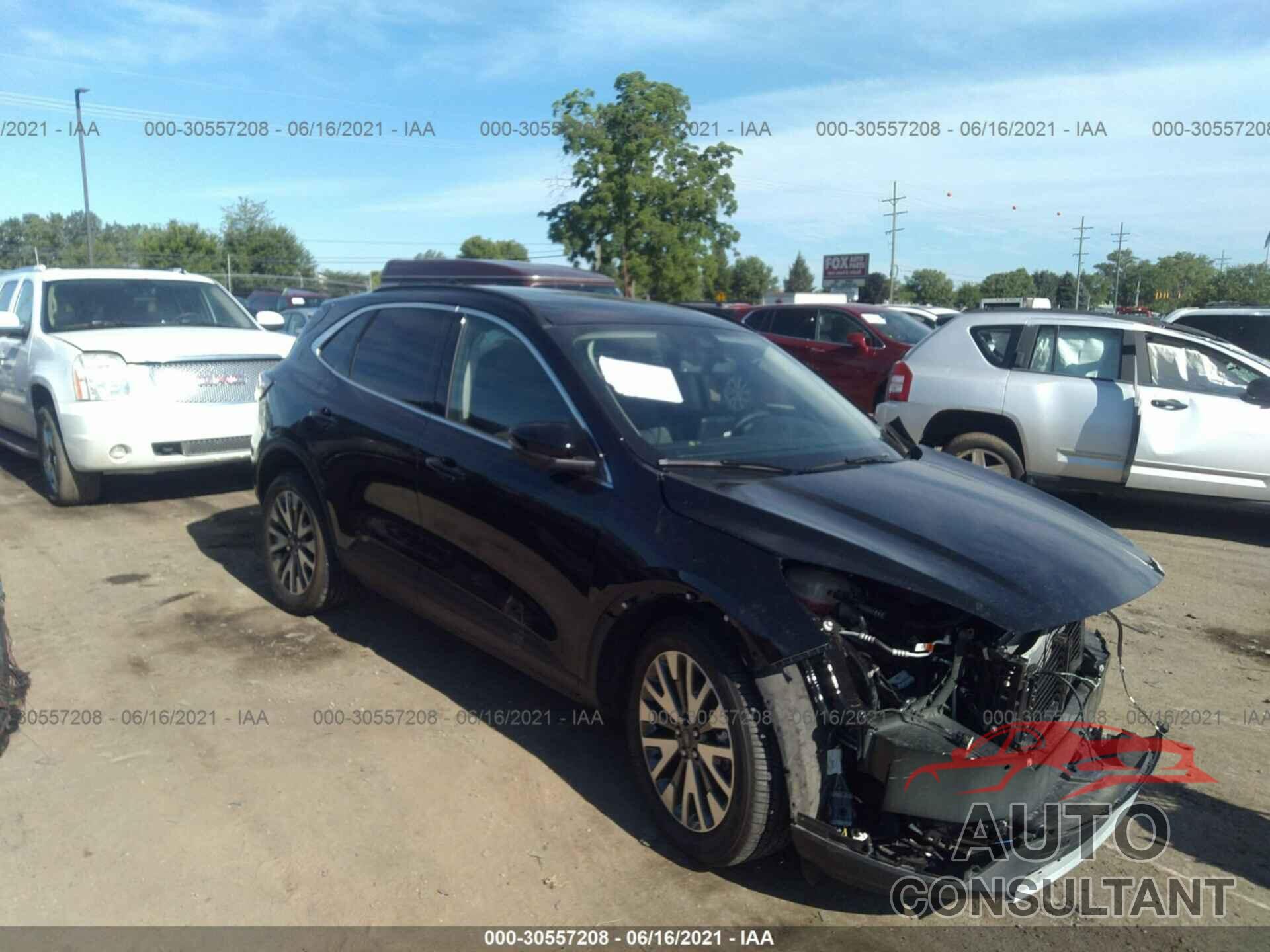 FORD ESCAPE 2020 - 1FMCU9J95LUA40148