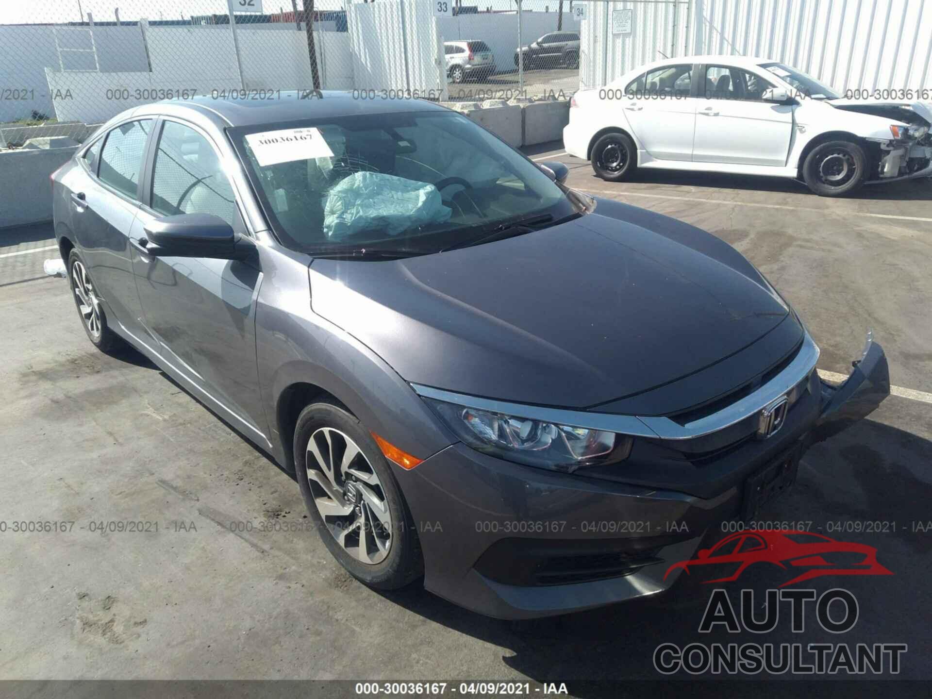 HONDA CIVIC SEDAN 2018 - 2HGFC2F75JH600061