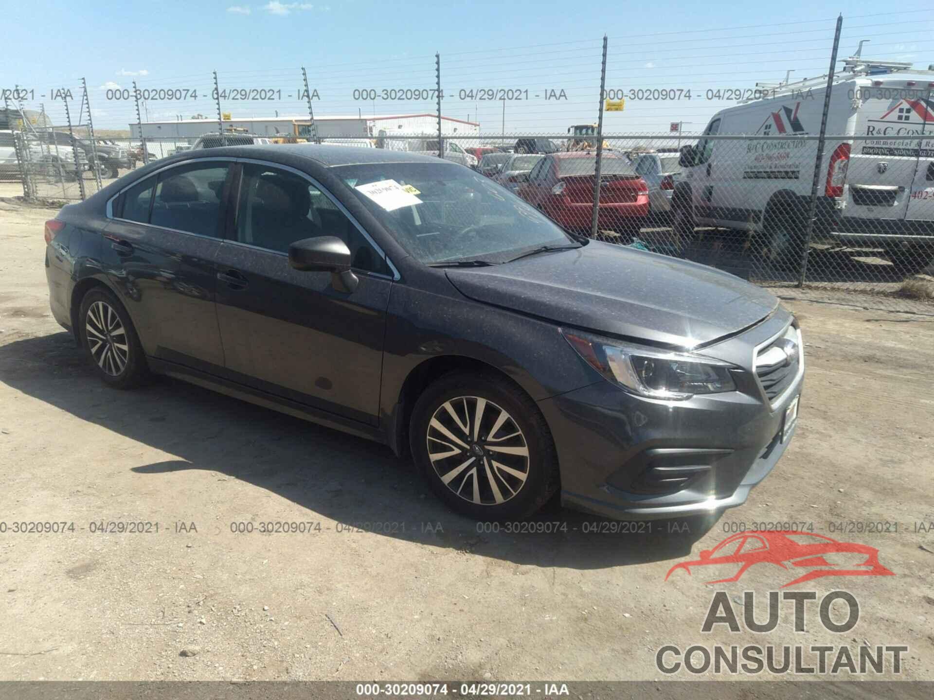 SUBARU LEGACY 2018 - 4S3BNAB61J3003636