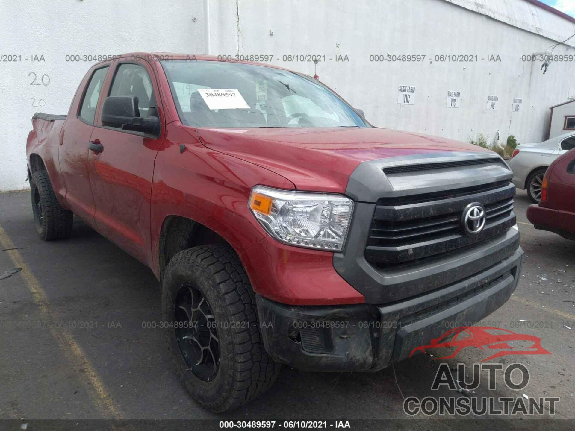 TOYOTA TUNDRA 4WD 2017 - 5TFUM5F13HX071246