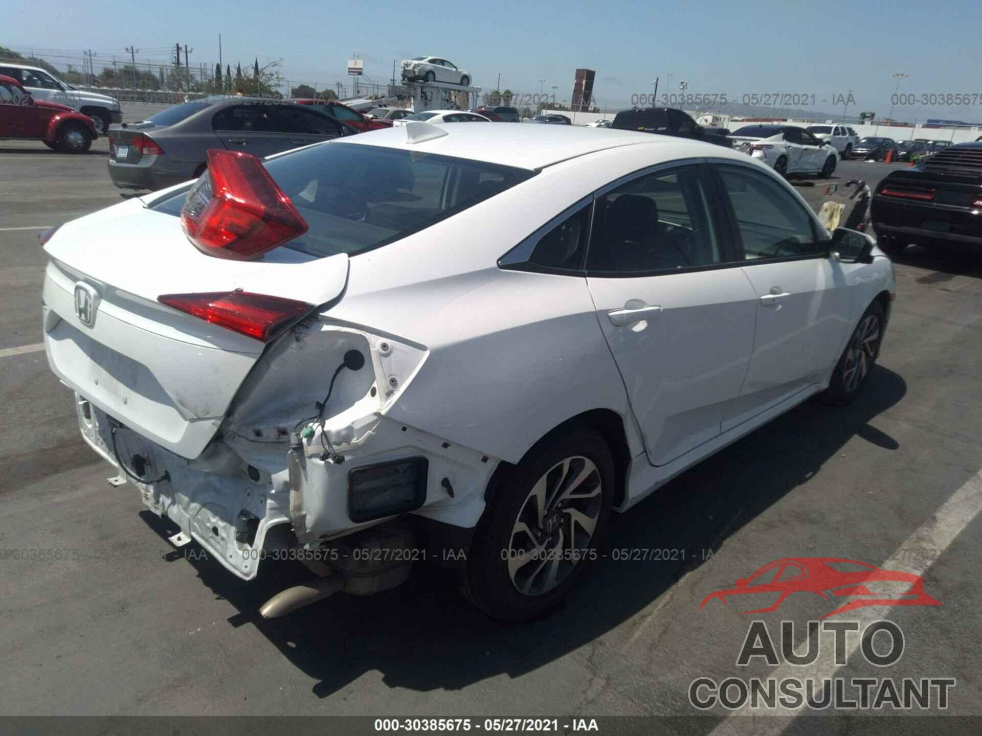 HONDA CIVIC SEDAN 2018 - 19XFC2F76JE206451