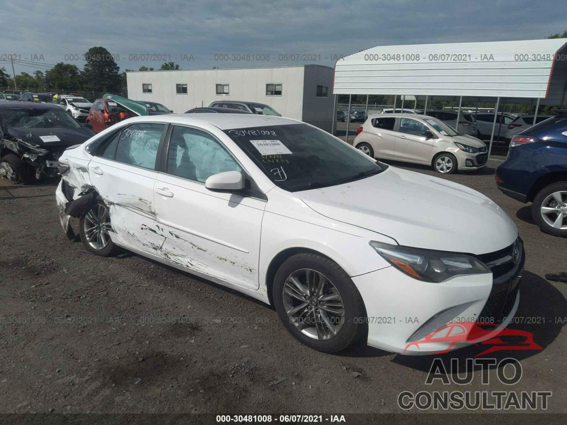 TOYOTA CAMRY 2016 - 4T1BF1FK8GU198752