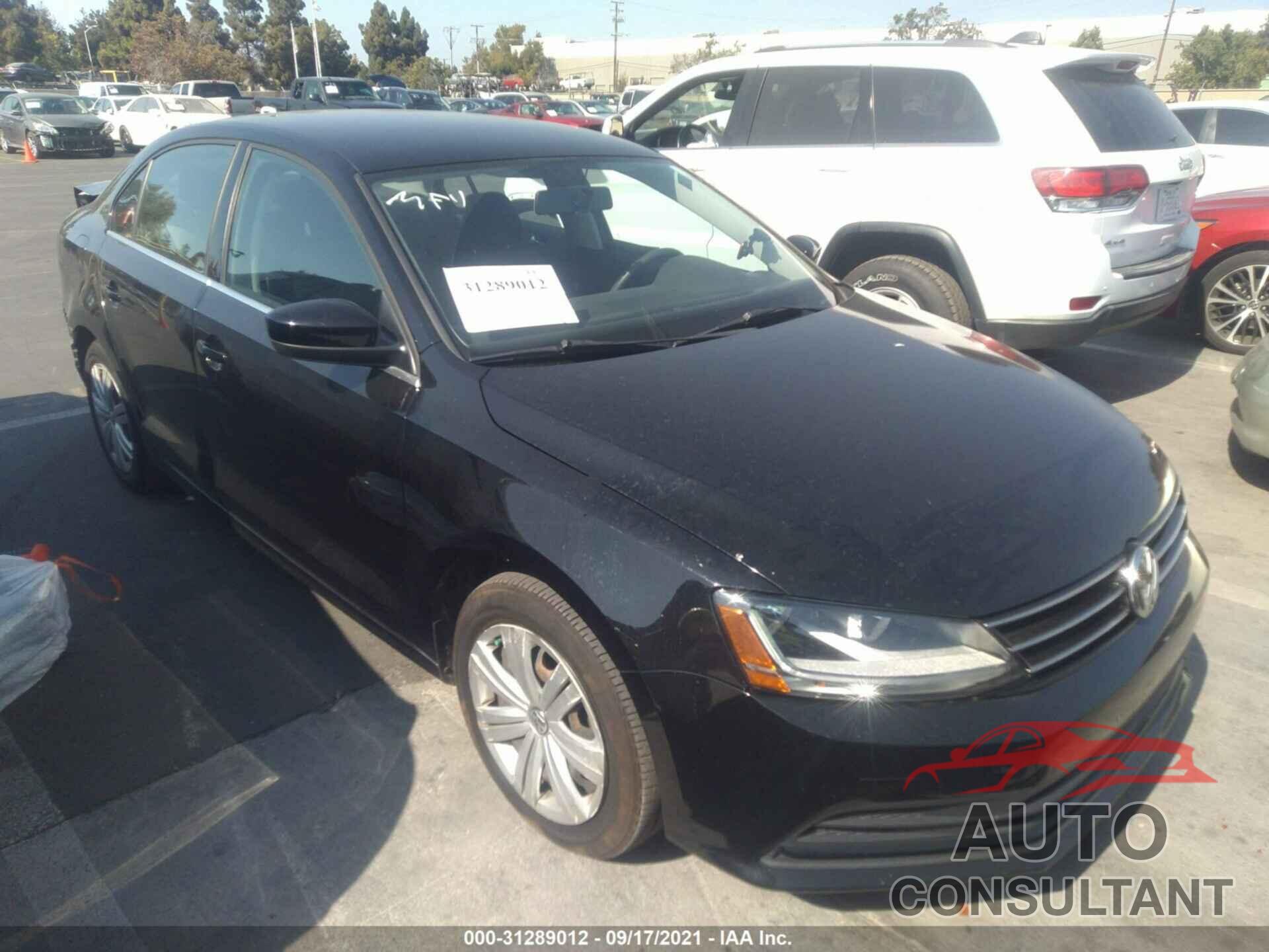 VOLKSWAGEN JETTA 2017 - 3VW167AJ4HM289120