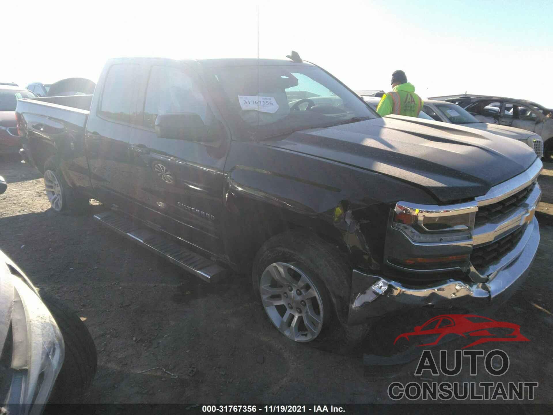 CHEVROLET SILVERADO 1500 2018 - 1GCRCRECXJZ134095
