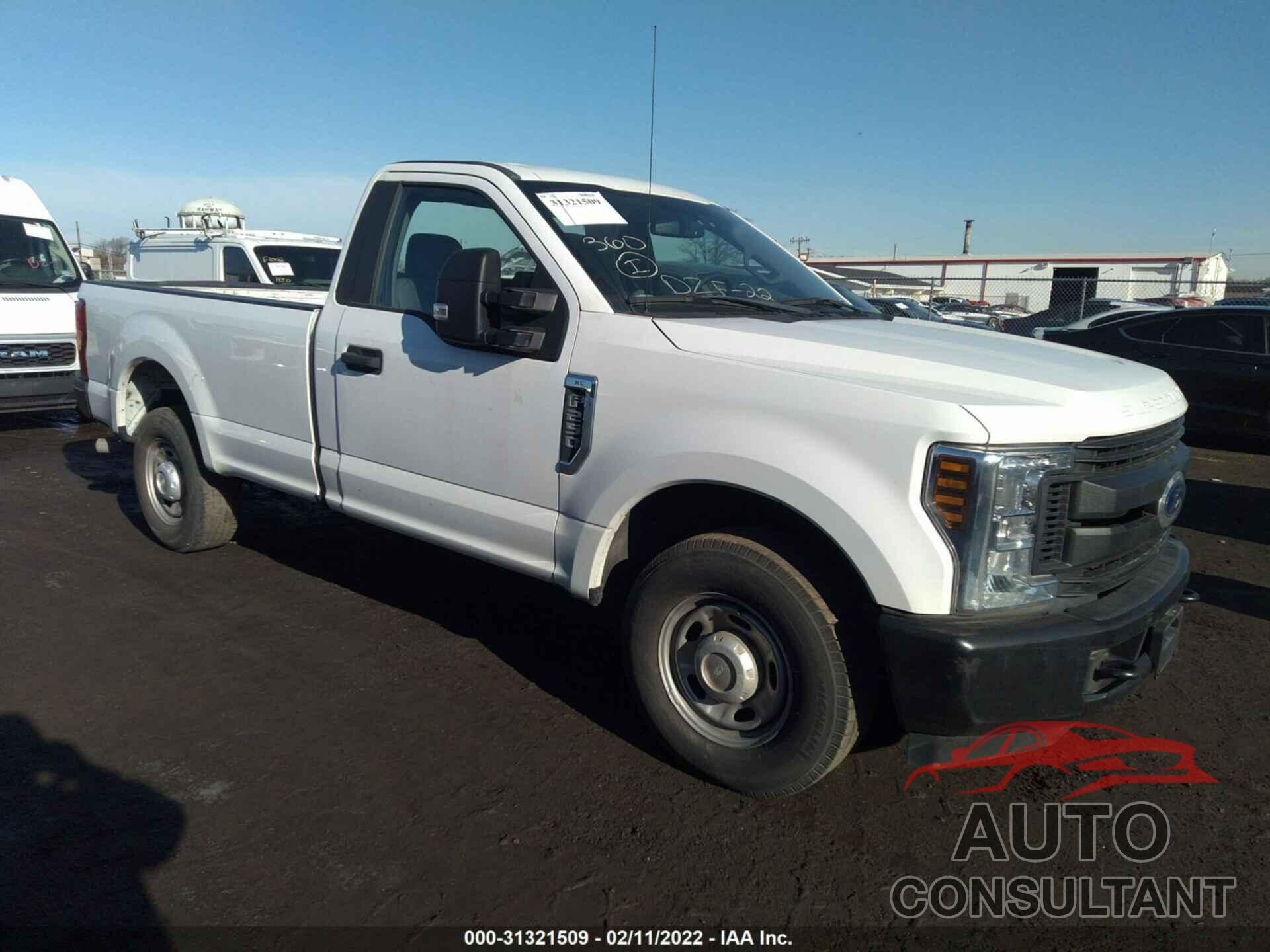 FORD SUPER DUTY F-250 SRW 2018 - 1FTBF2A60JEC26906