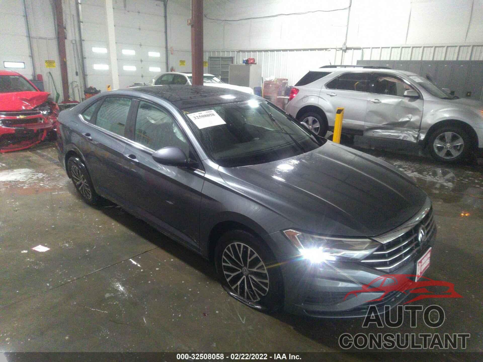 VOLKSWAGEN JETTA 2019 - 3VWC57BU0KM097754