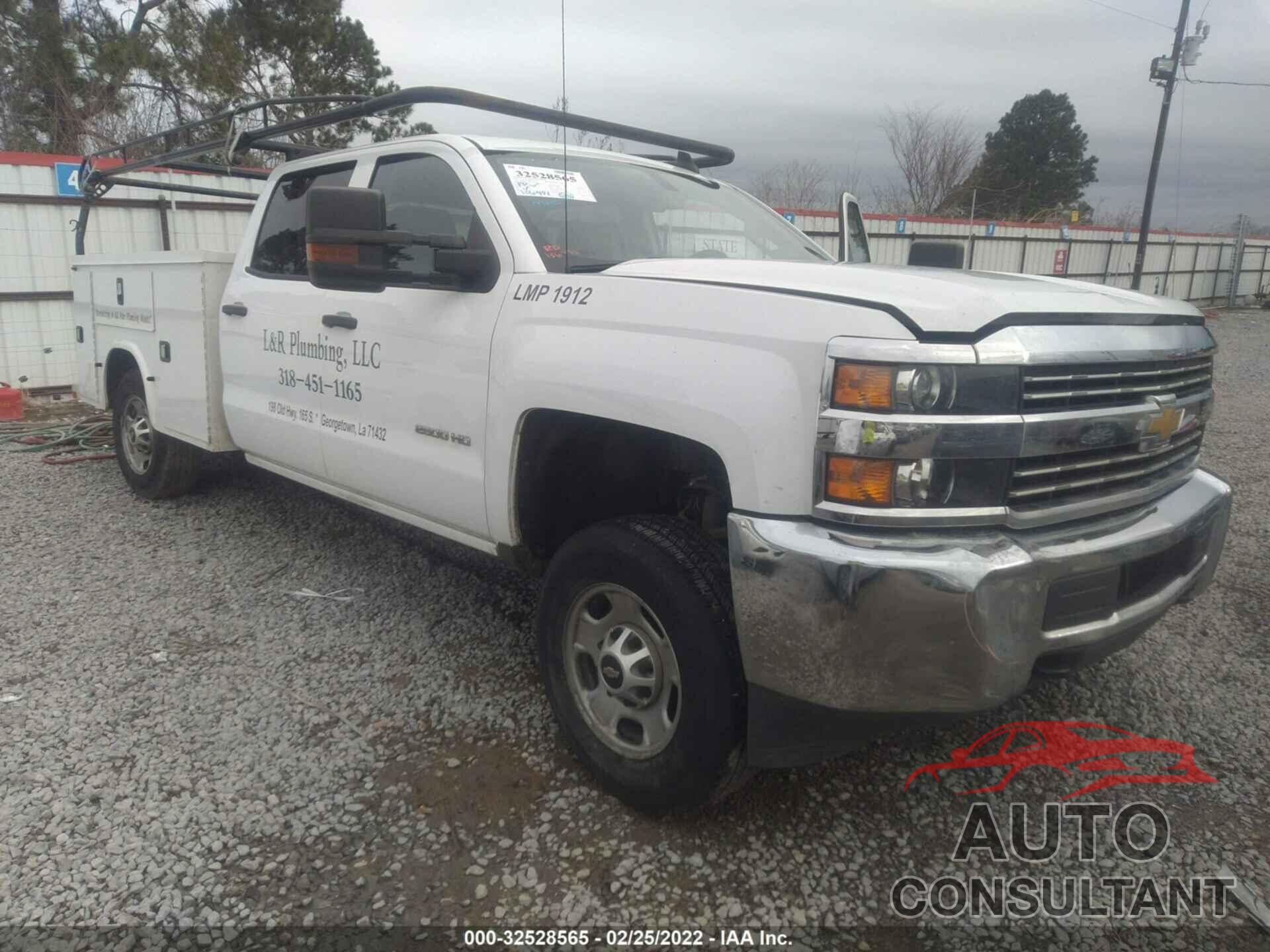 CHEVROLET SILVERADO 2500HD 2017 - 1GB1CUEG9HF179970