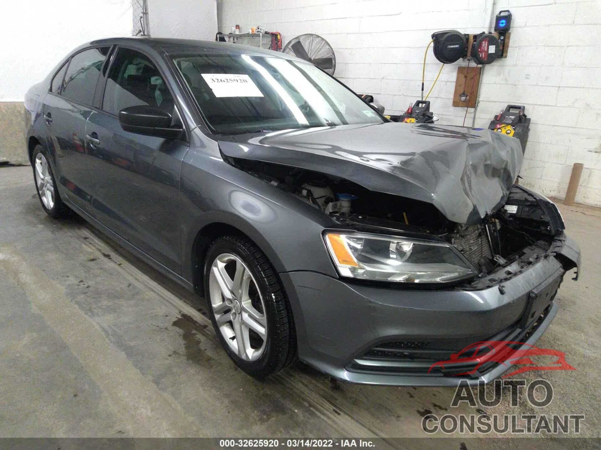 VOLKSWAGEN JETTA SEDAN 2016 - 3VW267AJXGM287469