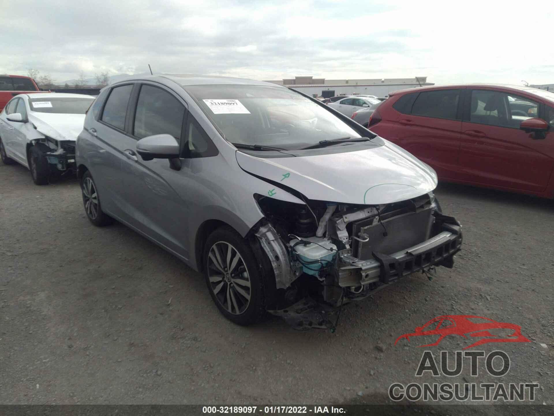 HONDA FIT 2018 - 3HGGK5H93JM732924