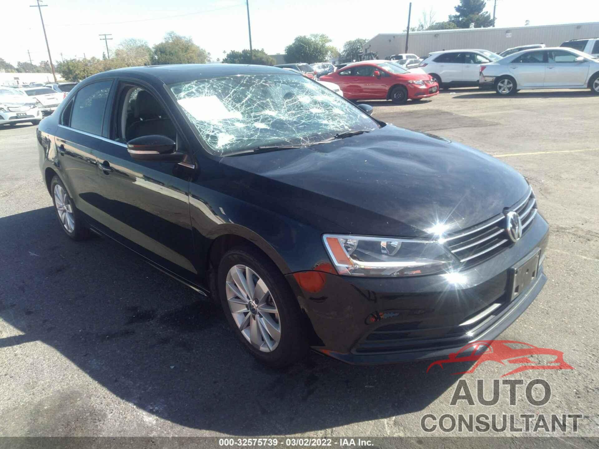 VOLKSWAGEN JETTA SEDAN 2016 - 3VWD67AJ5GM375693