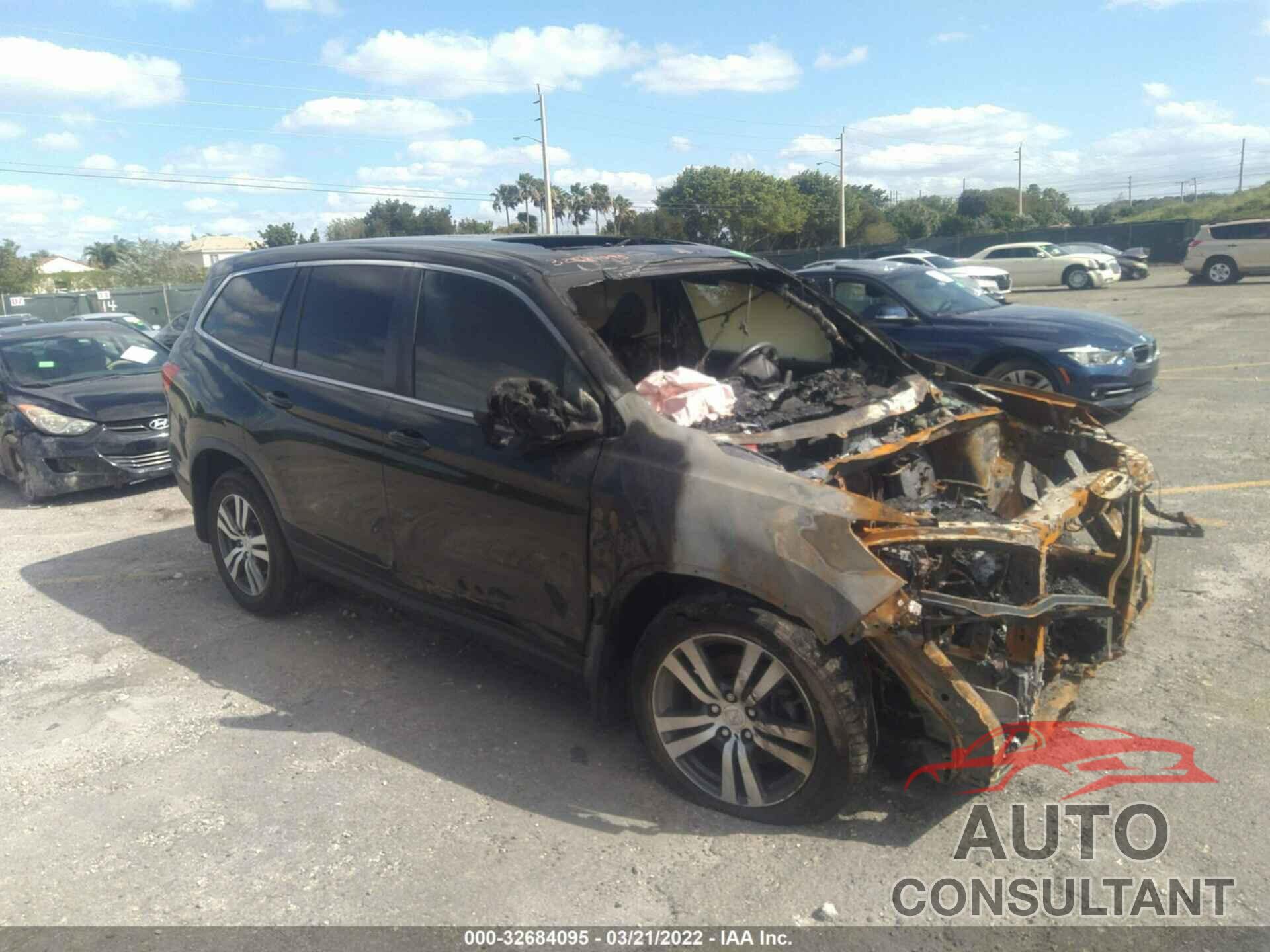 HONDA PILOT 2016 - 5FNYF5H5XGB037387