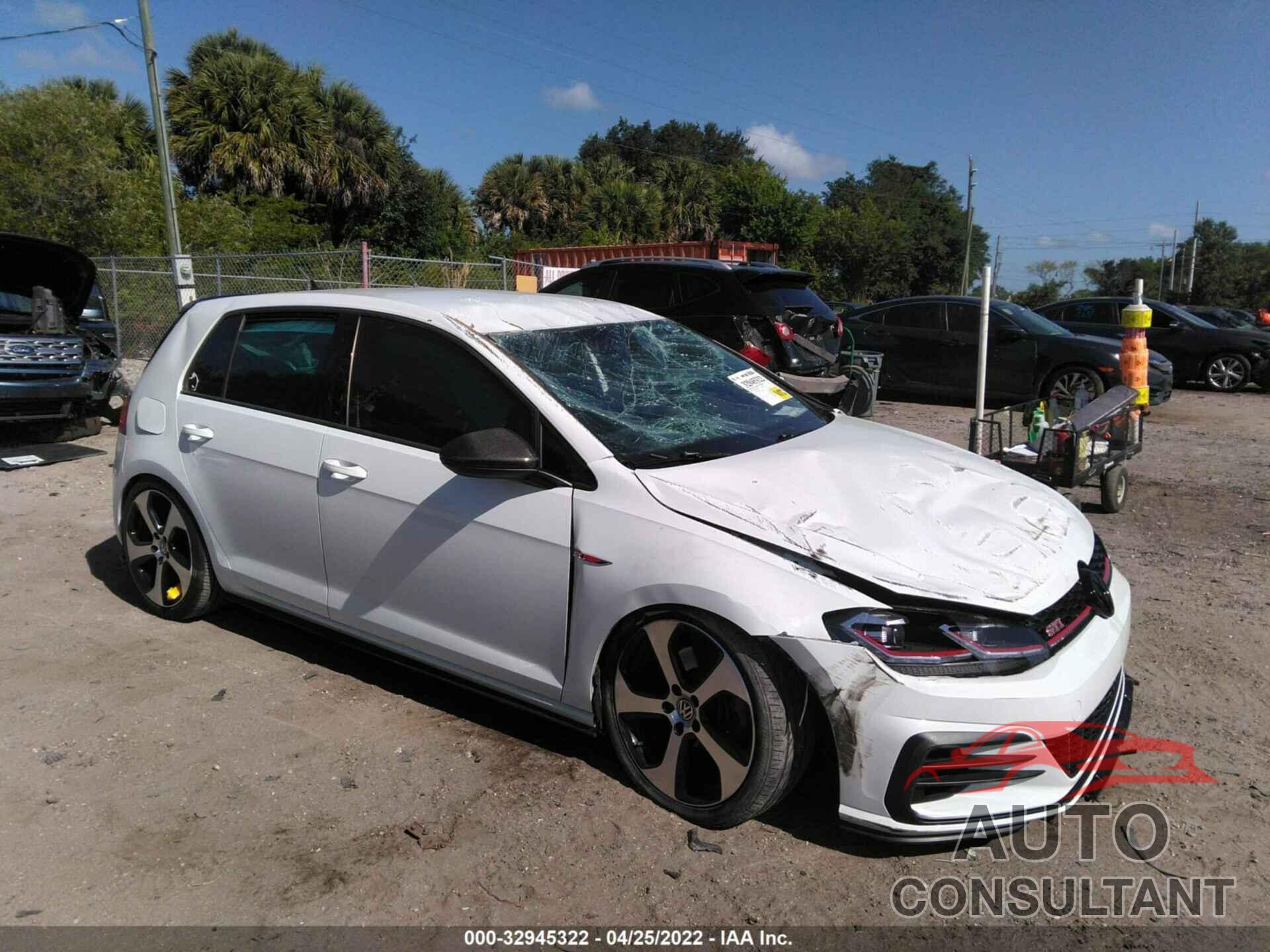 VOLKSWAGEN GOLF GTI 2018 - 3VW447AU4JM295633