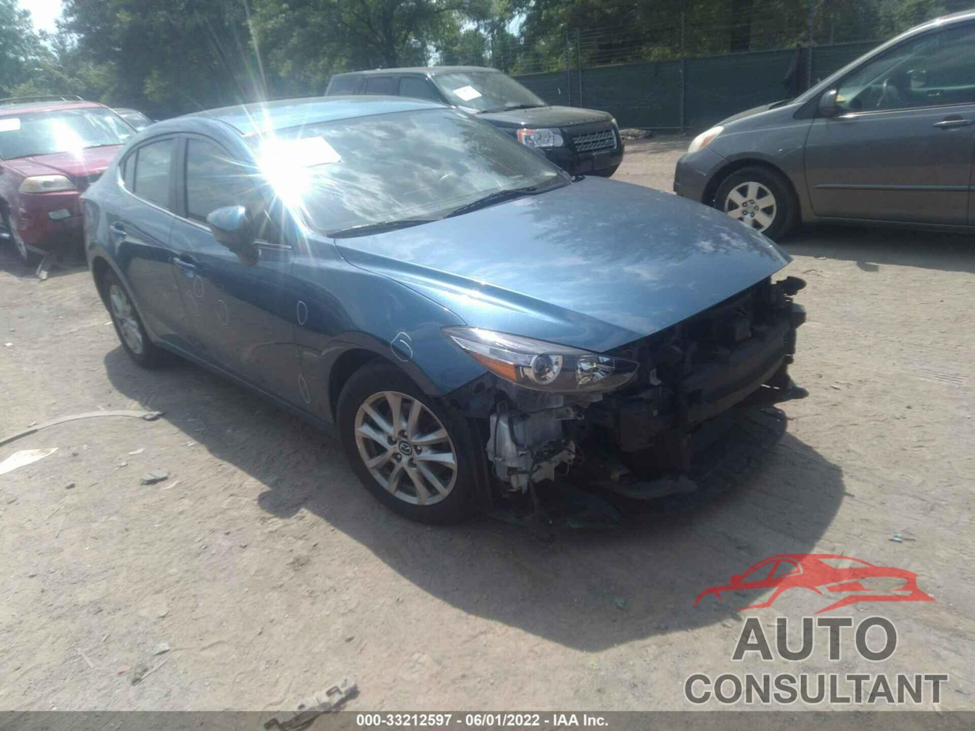 MAZDA MAZDA3 4-DOOR 2018 - 3MZBN1U7XJM195463