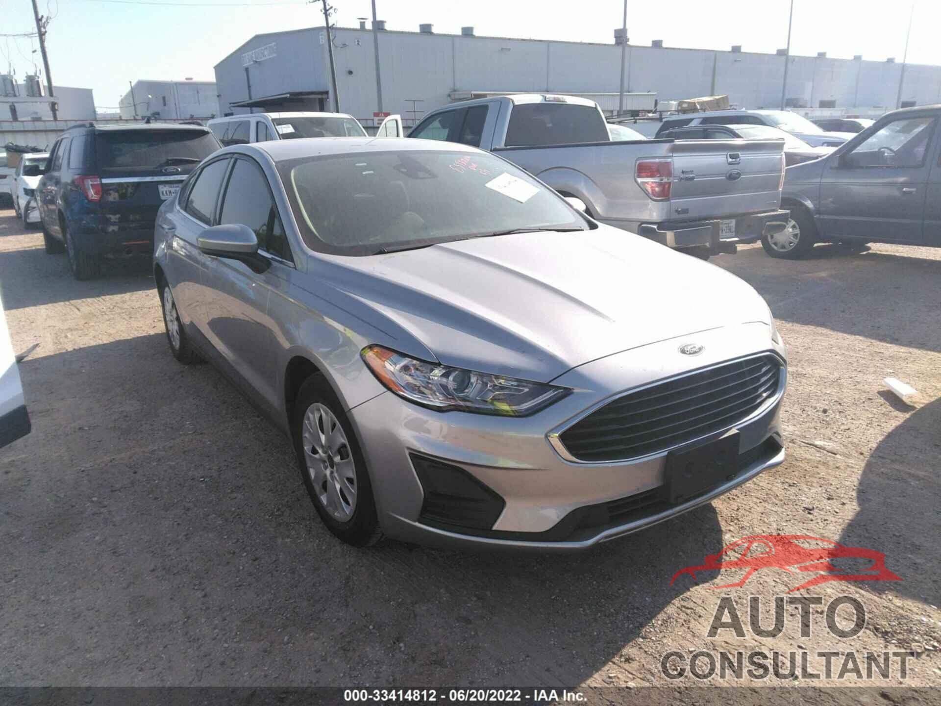 FORD FUSION 2020 - 3FA6P0G74LR218932