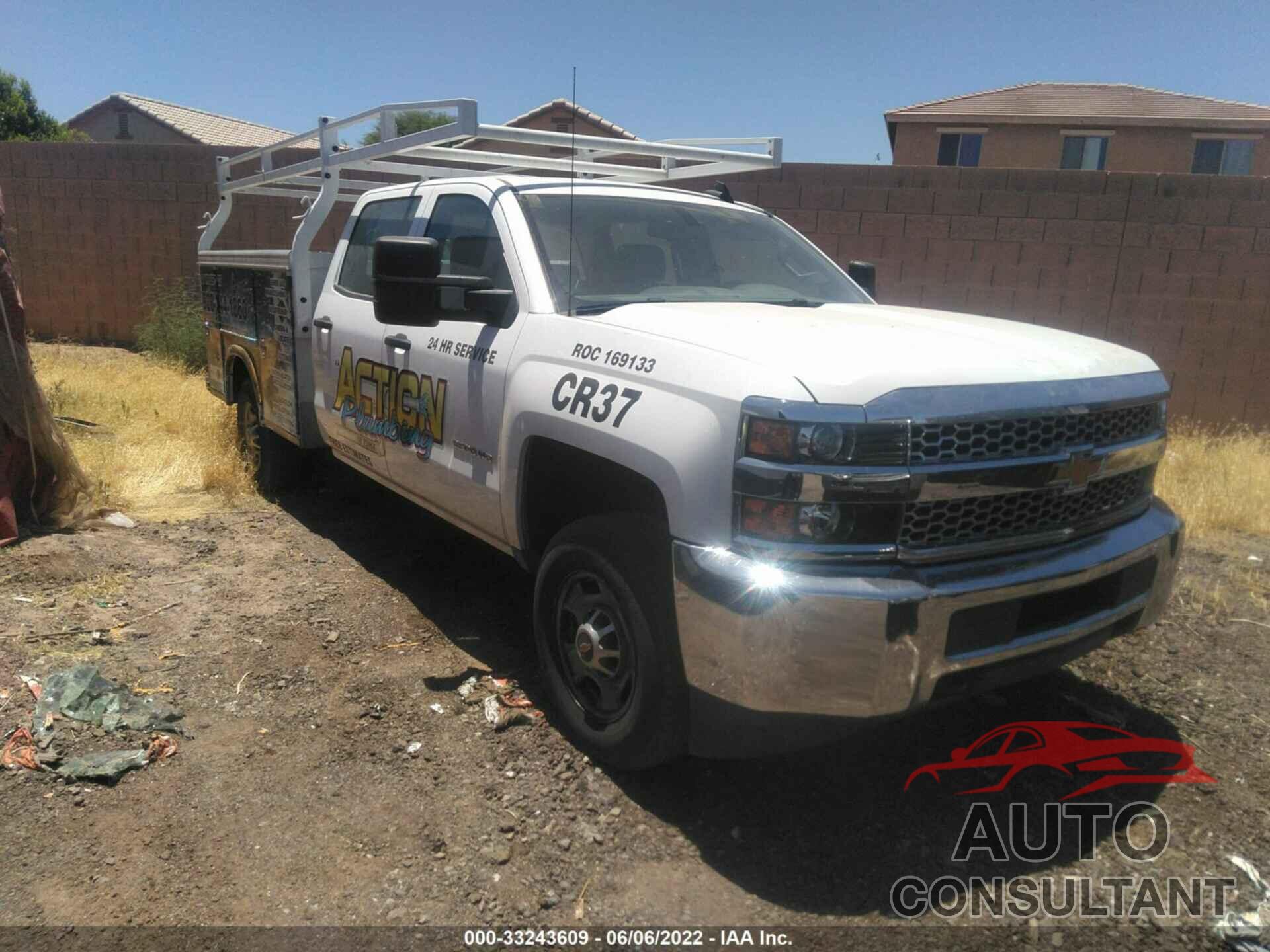 CHEVROLET SILVERADO 2500HD 2019 - 1GC1CREG6KF157893