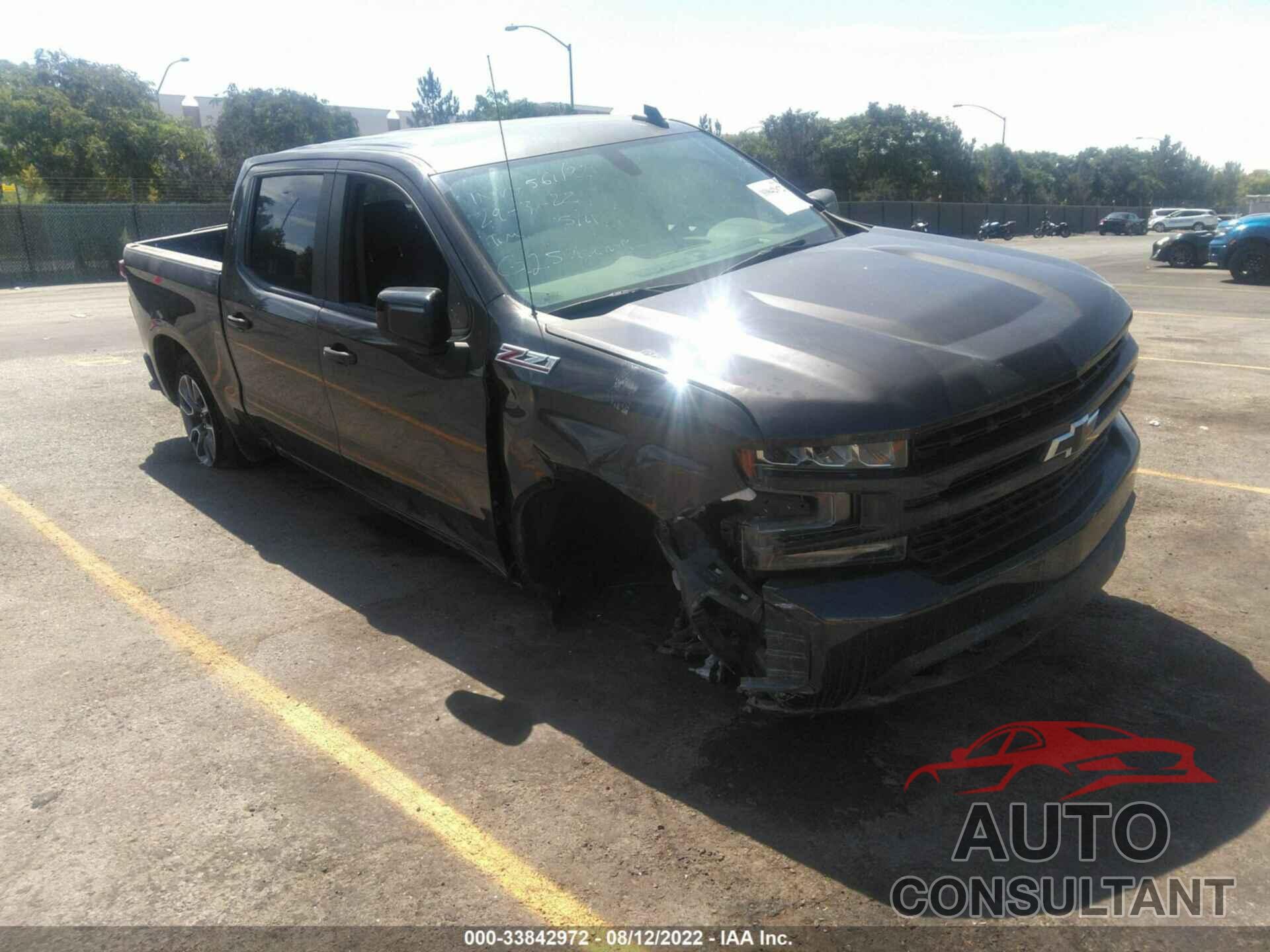 CHEVROLET SILVERADO 1500 2021 - 3GCUYEED6MG371040