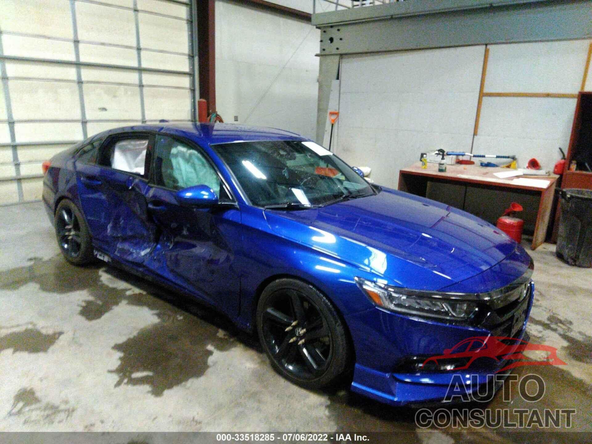 HONDA ACCORD SEDAN 2018 - 1HGCV1F30JA156932