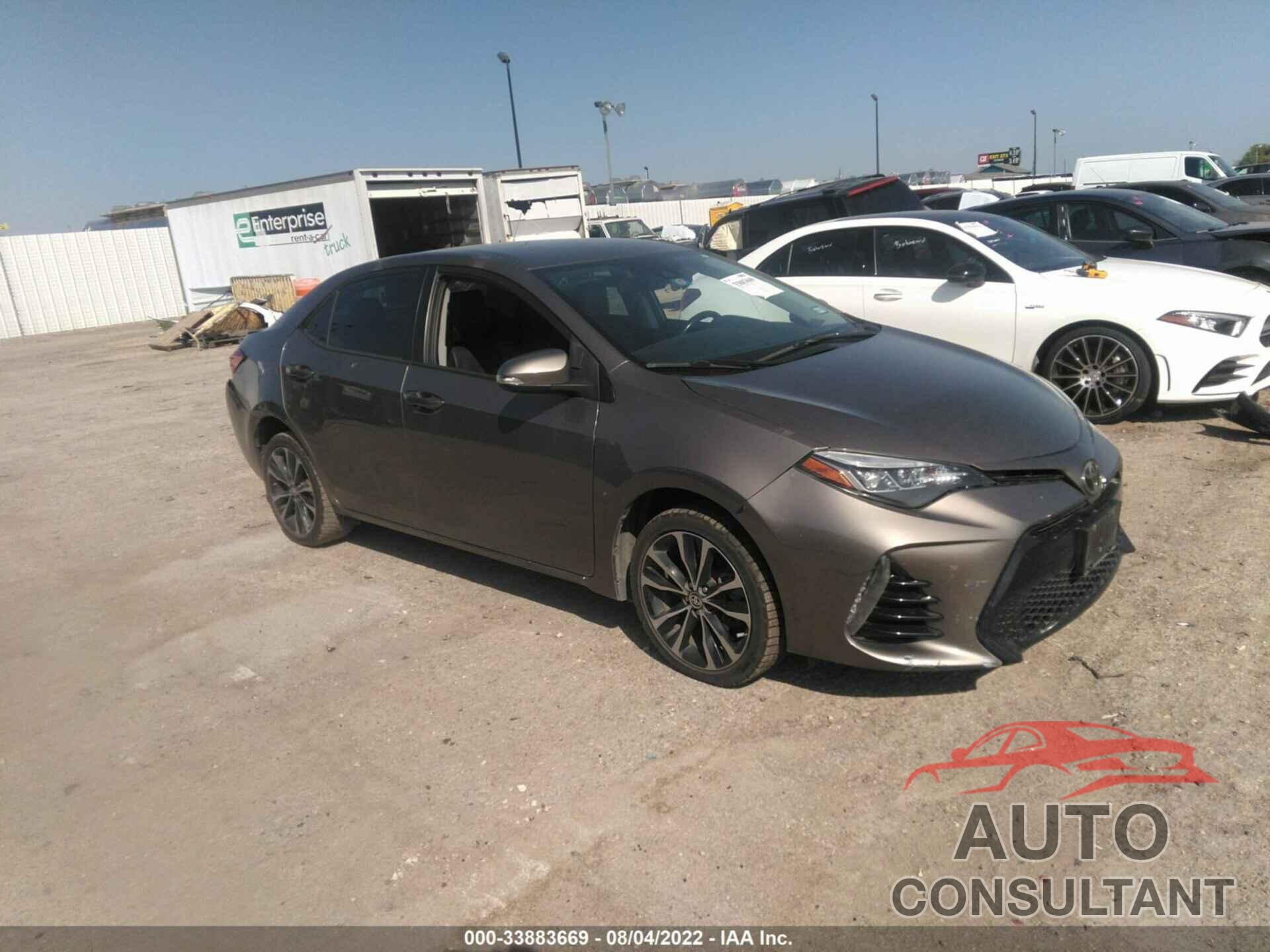 TOYOTA COROLLA 2018 - 5YFBURHEXJP738185