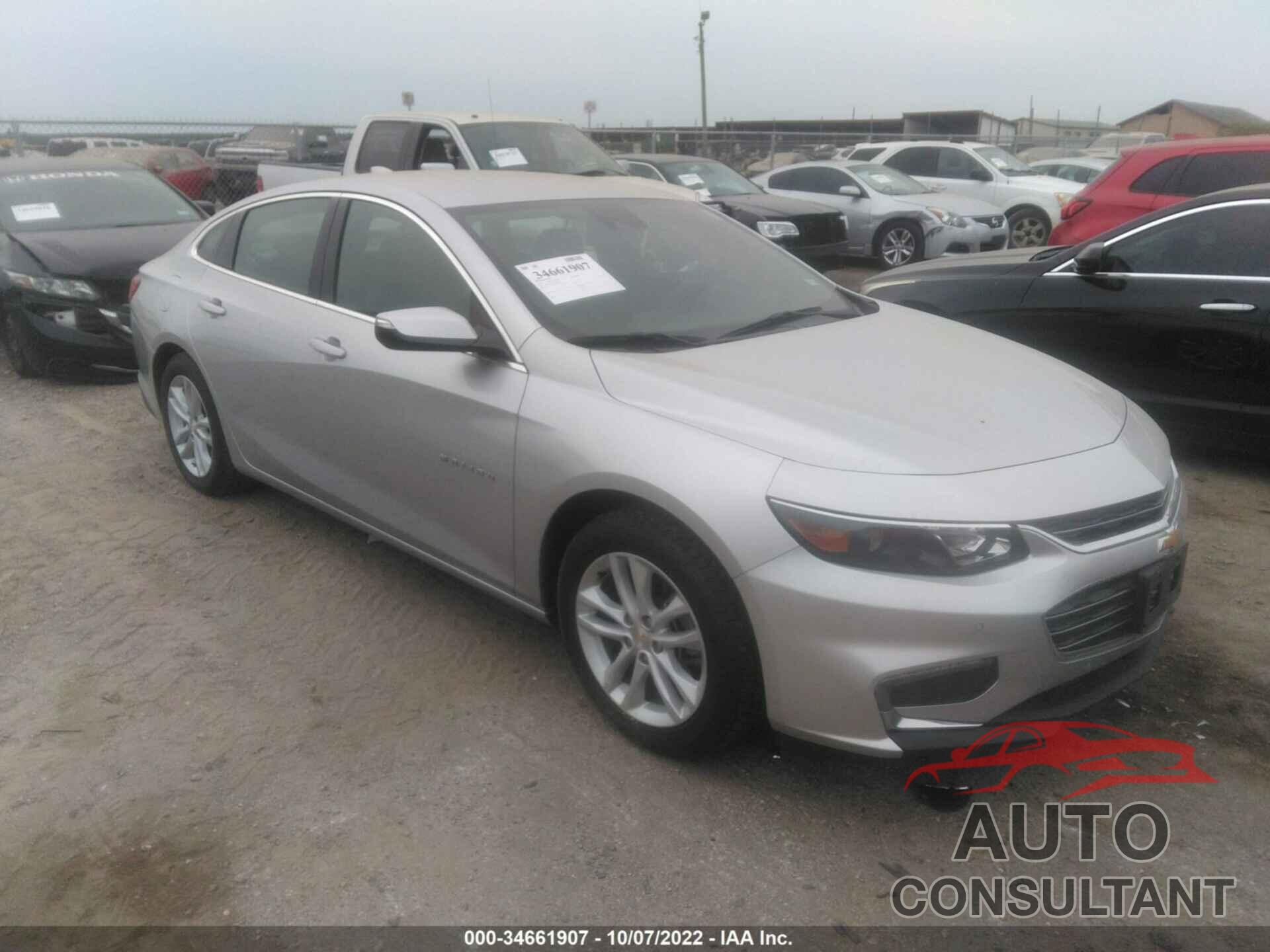 CHEVROLET MALIBU 2018 - 1G1ZD5ST1JF201932