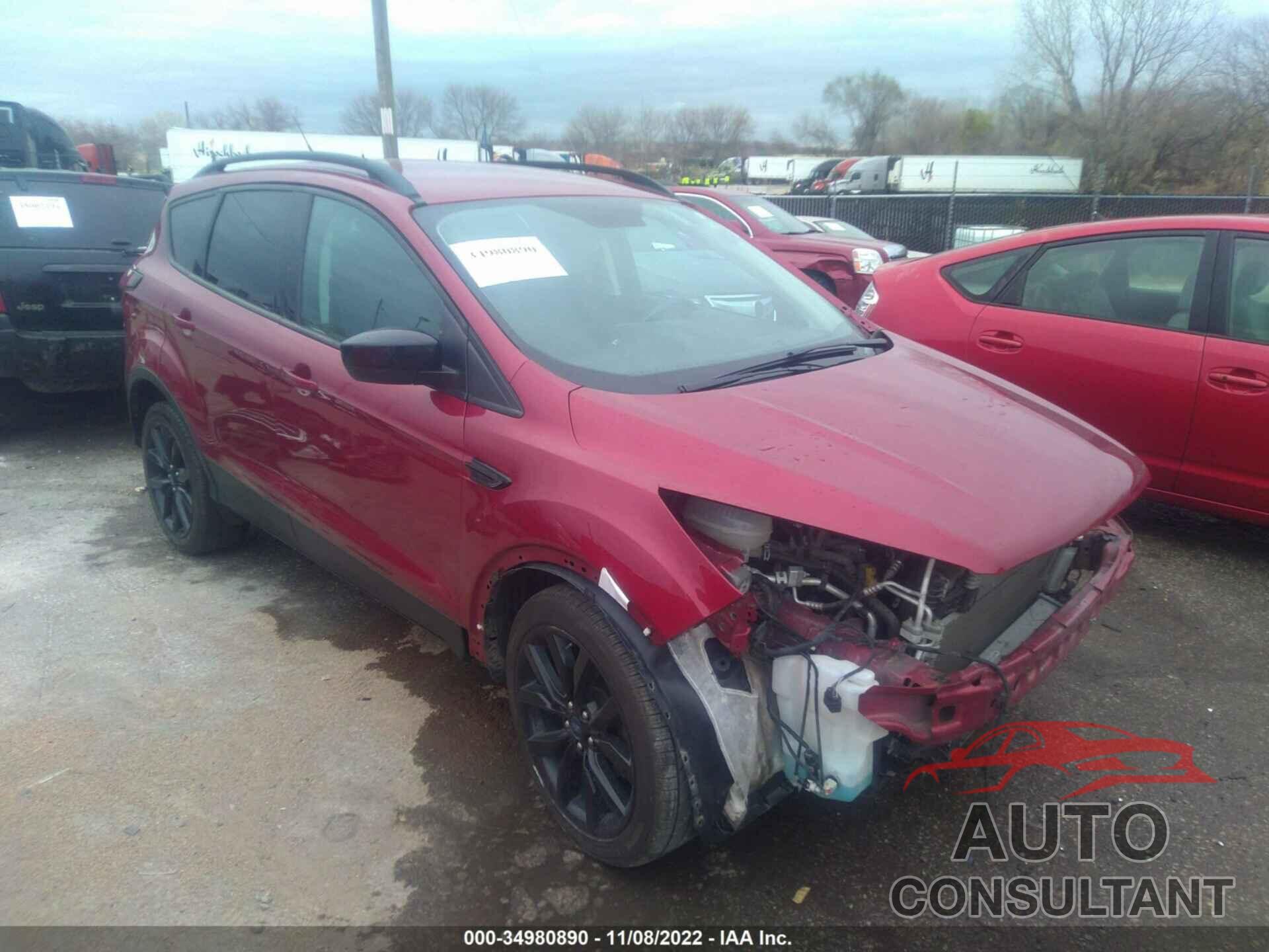FORD ESCAPE 2019 - 1FMCU0GD0KUA24624