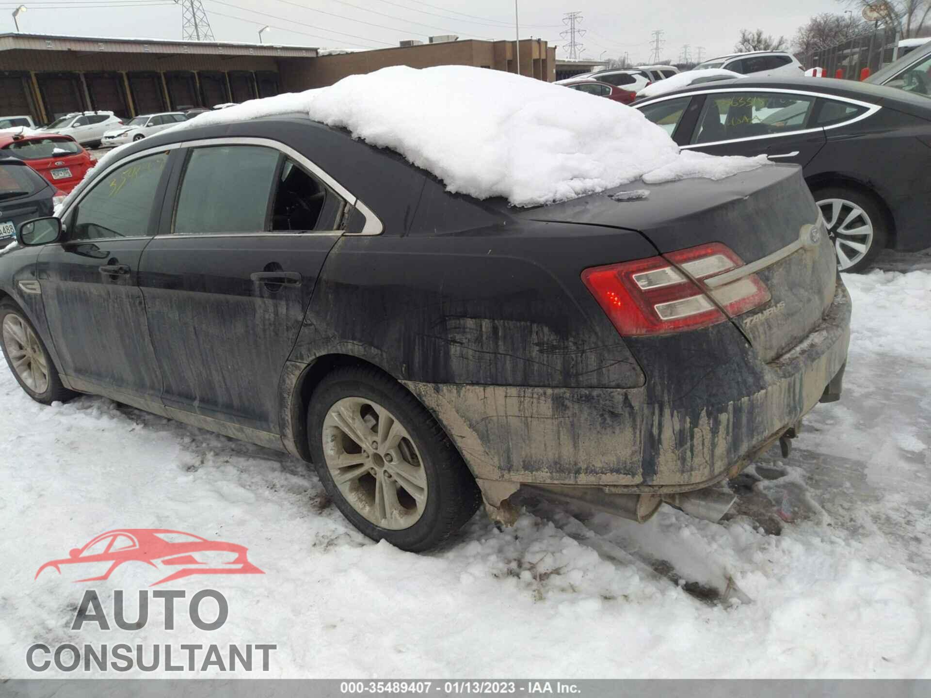 FORD TAURUS 2018 - 1FAHP2E80JG114152