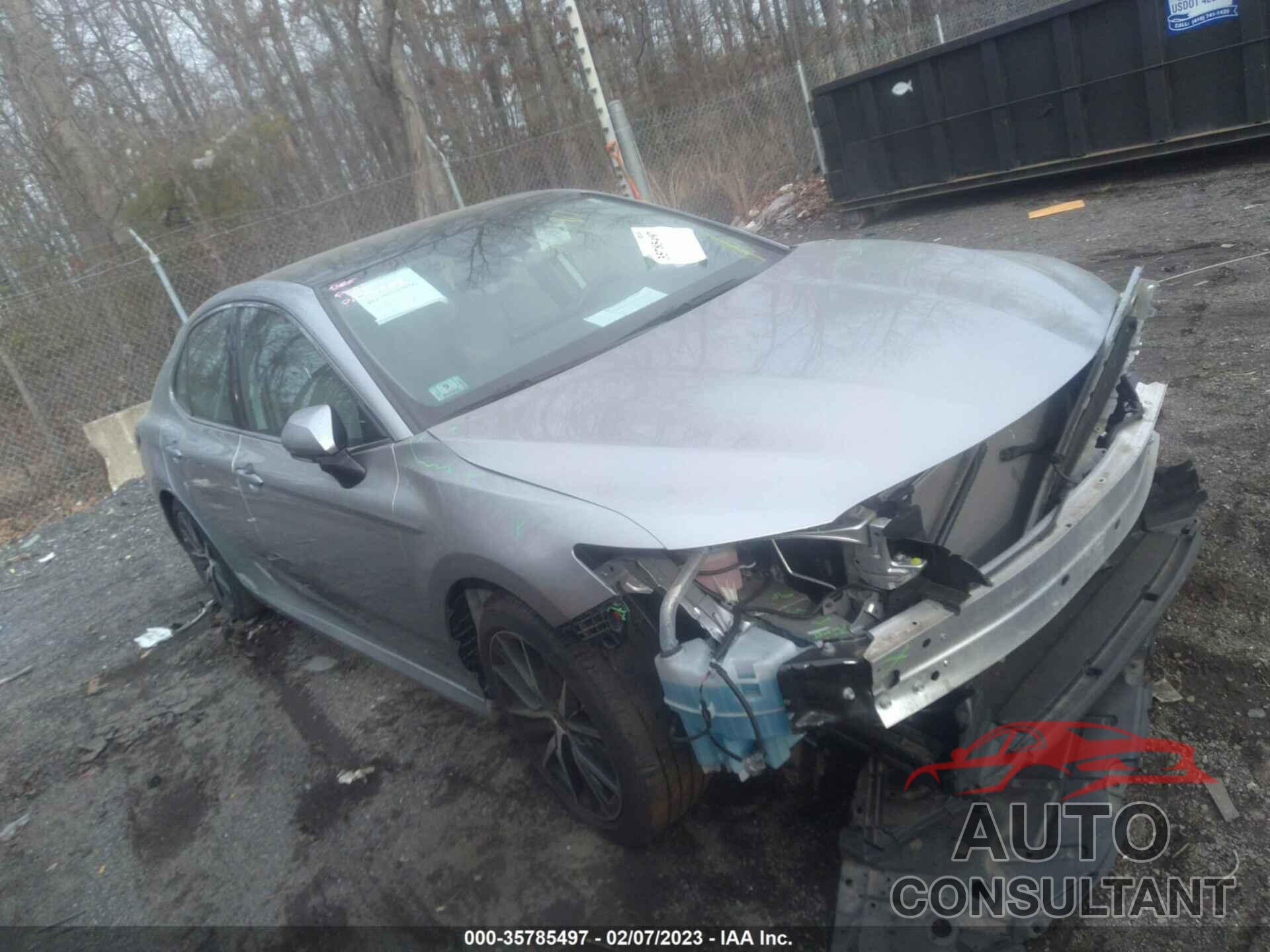 TOYOTA CAMRY 2021 - 4T1F11AK3MU583042