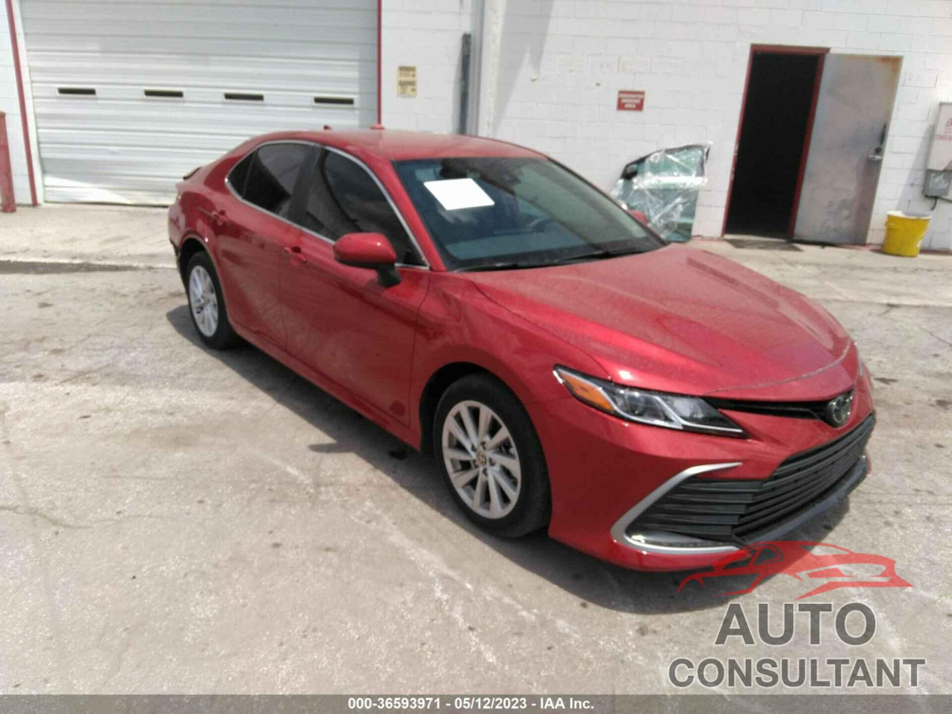 TOYOTA CAMRY 2023 - 4T1C11AK2PU116606