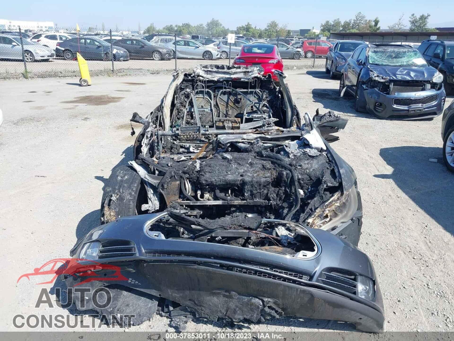 TESLA MODEL S 2015 - 5YJSA1E20FF109378