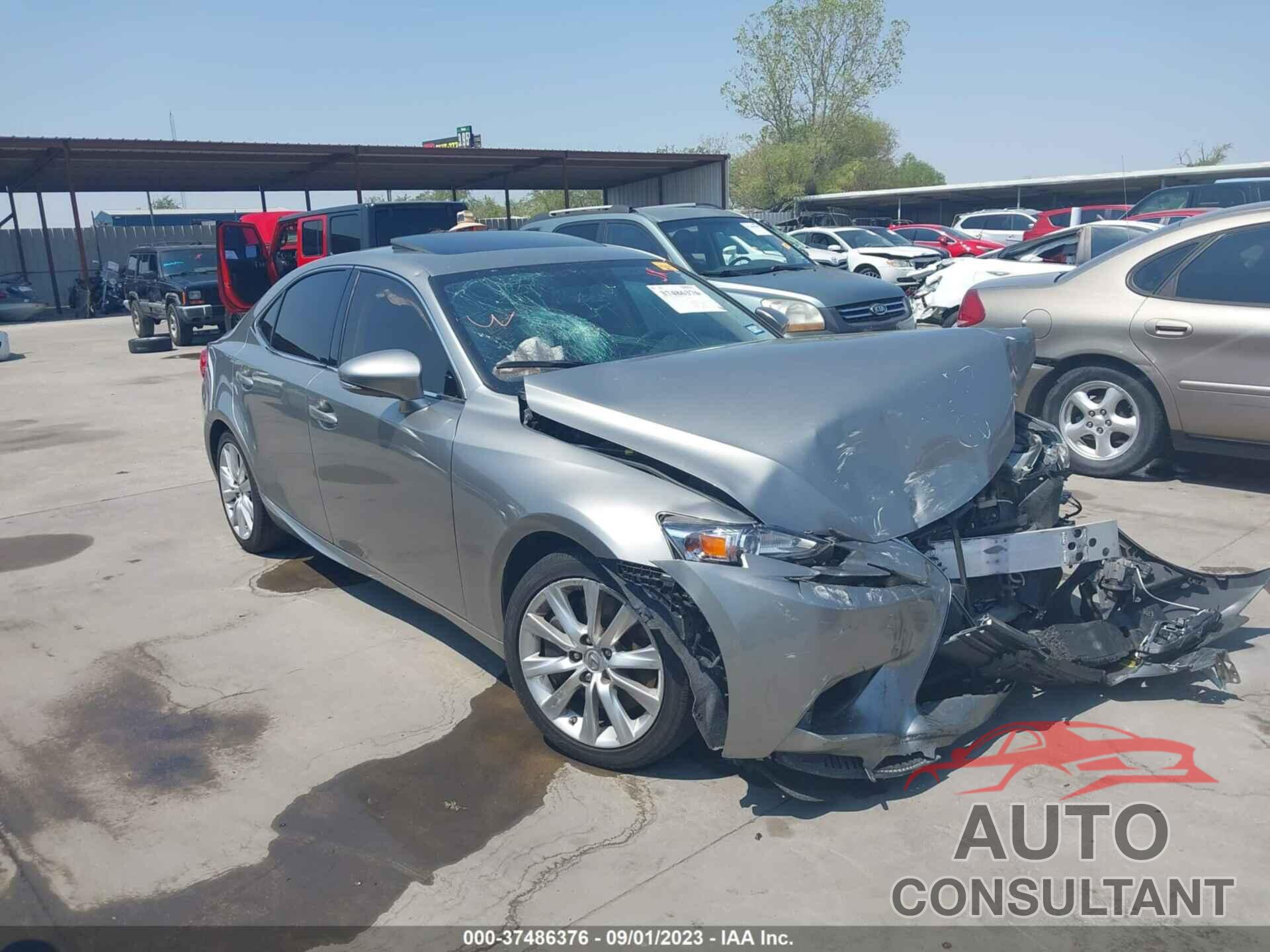LEXUS IS 200T 2016 - JTHBA1D25G5024152