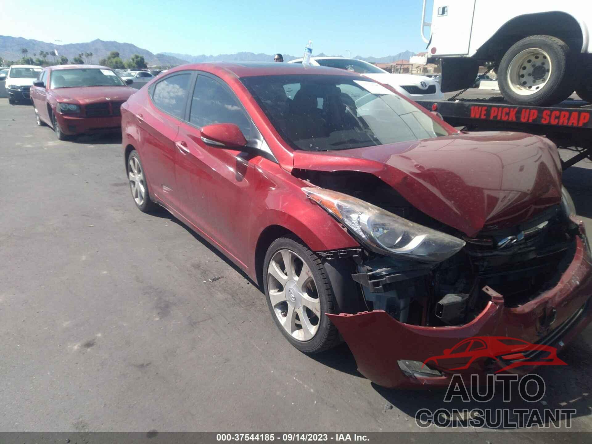 HYUNDAI ELANTRA 2011 - KMHDH4AE2BU153949