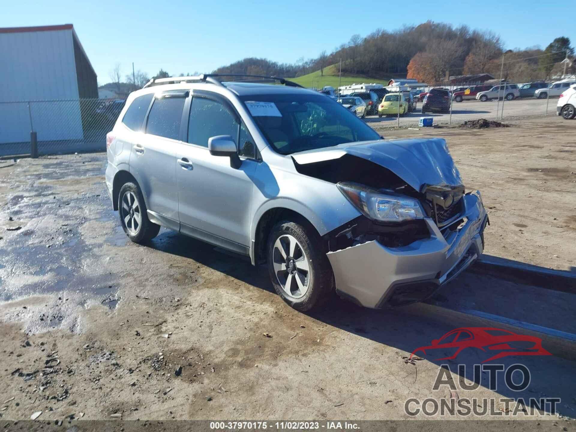 SUBARU FORESTER 2018 - JF2SJAEC1JH496512
