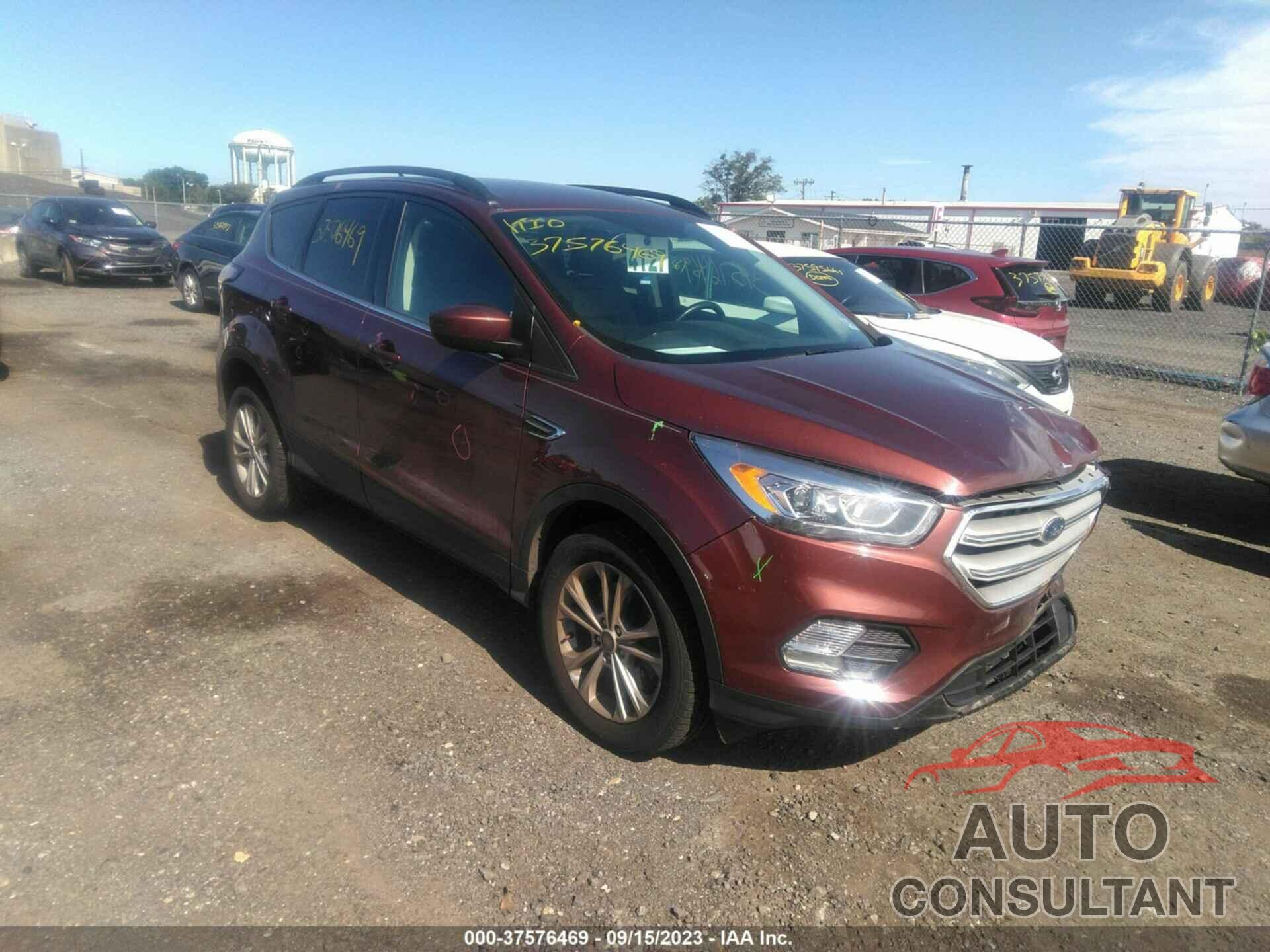 FORD ESCAPE 2018 - 1FMCU9HD2JUC33378