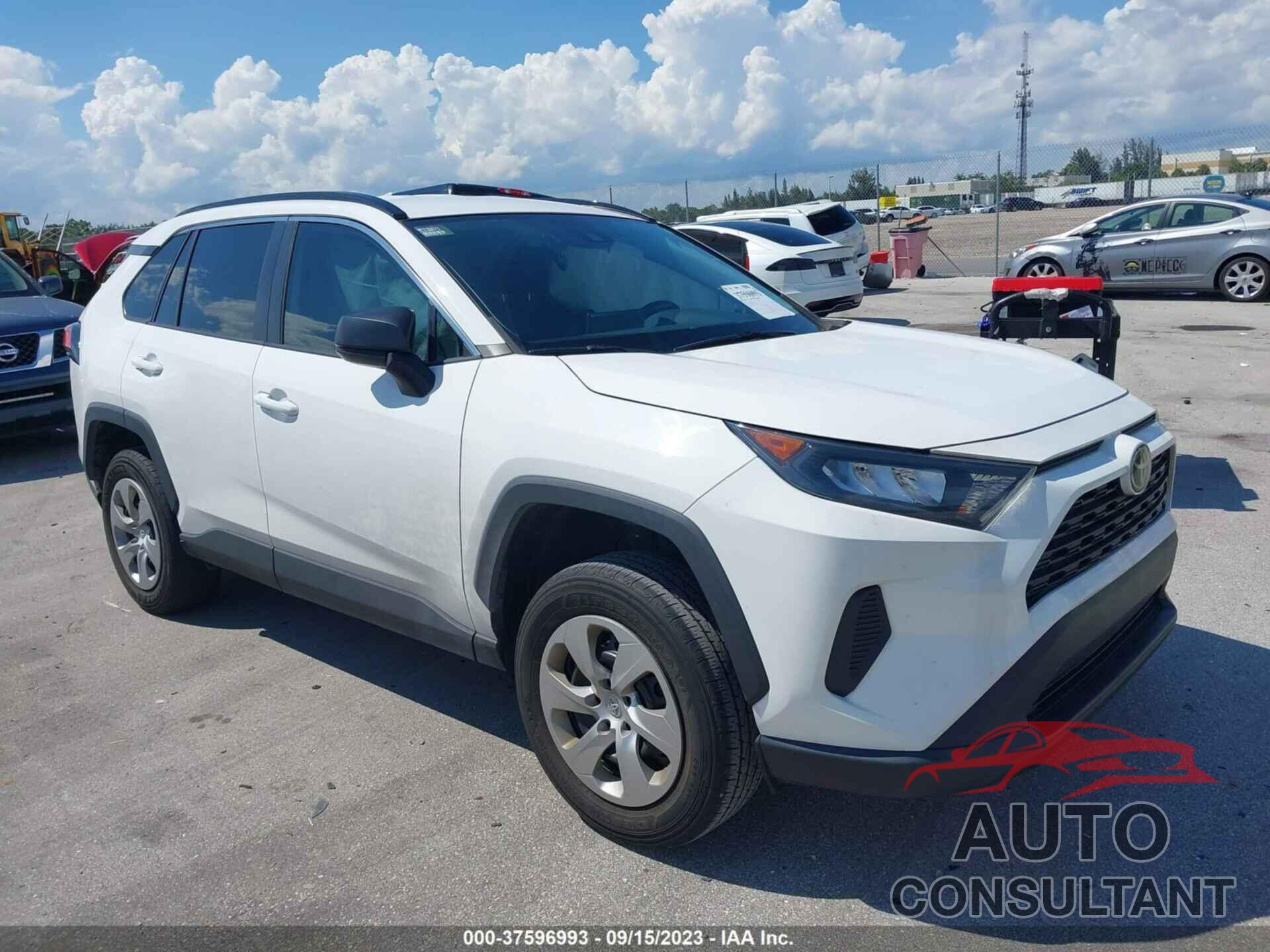 TOYOTA RAV4 2021 - 2T3H1RFV1MC138673