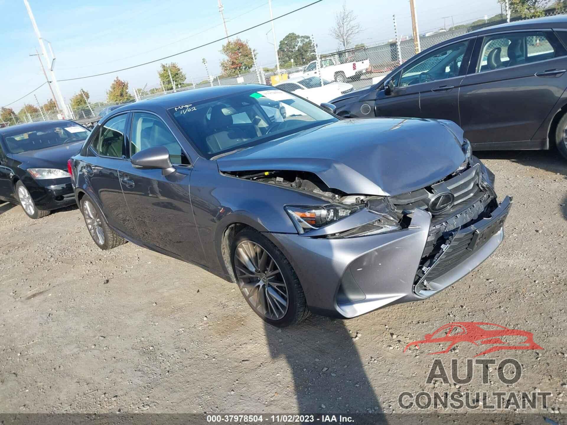 LEXUS IS 2018 - JTHBA1D26J5071388