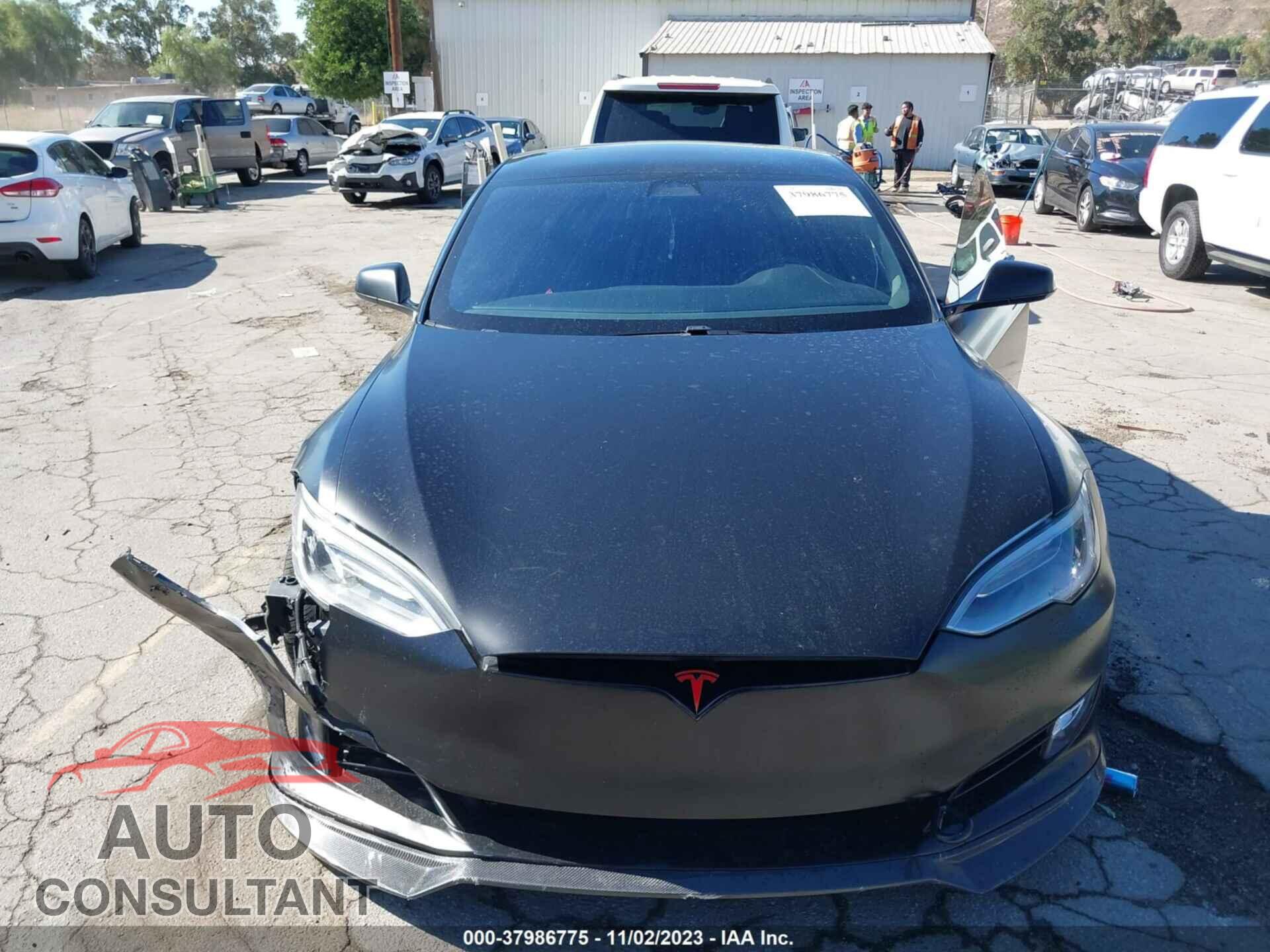 TESLA MODEL S 2017 - 5YJSA1E26HF232007