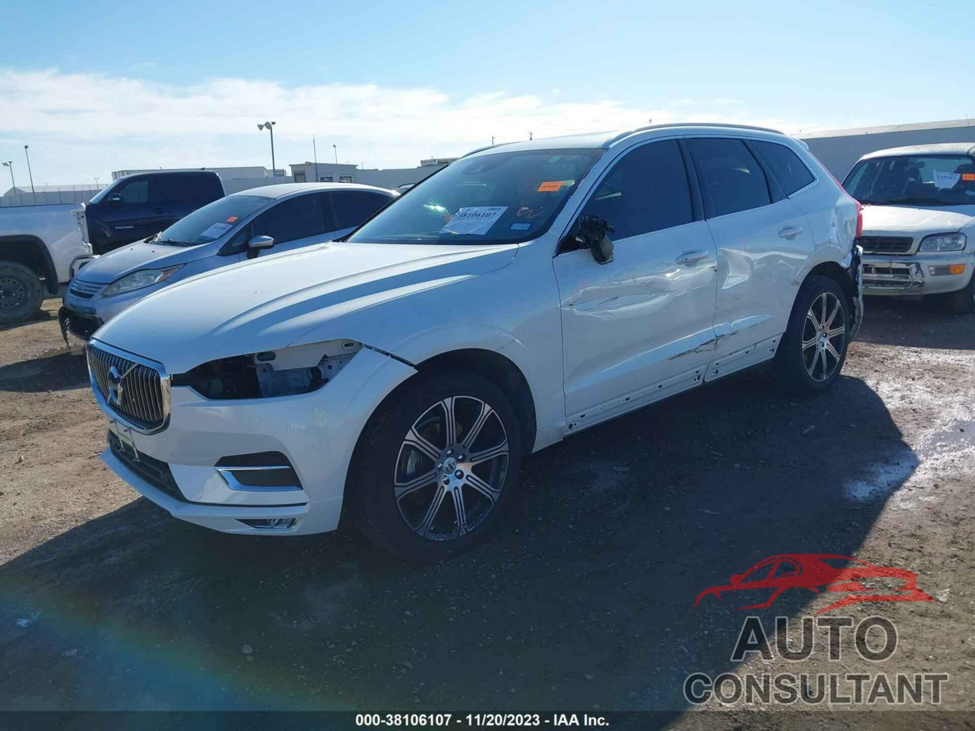 VOLVO XC60 2021 - YV4102DL1M1695218