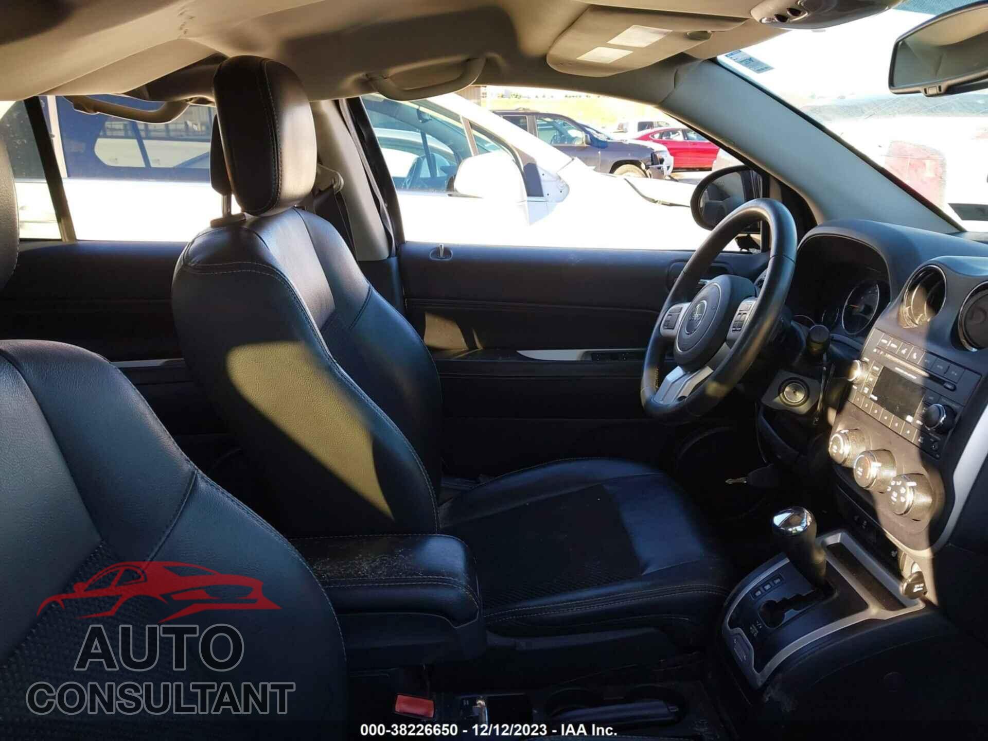 JEEP COMPASS 2015 - 1C4NJDEB0FD395092