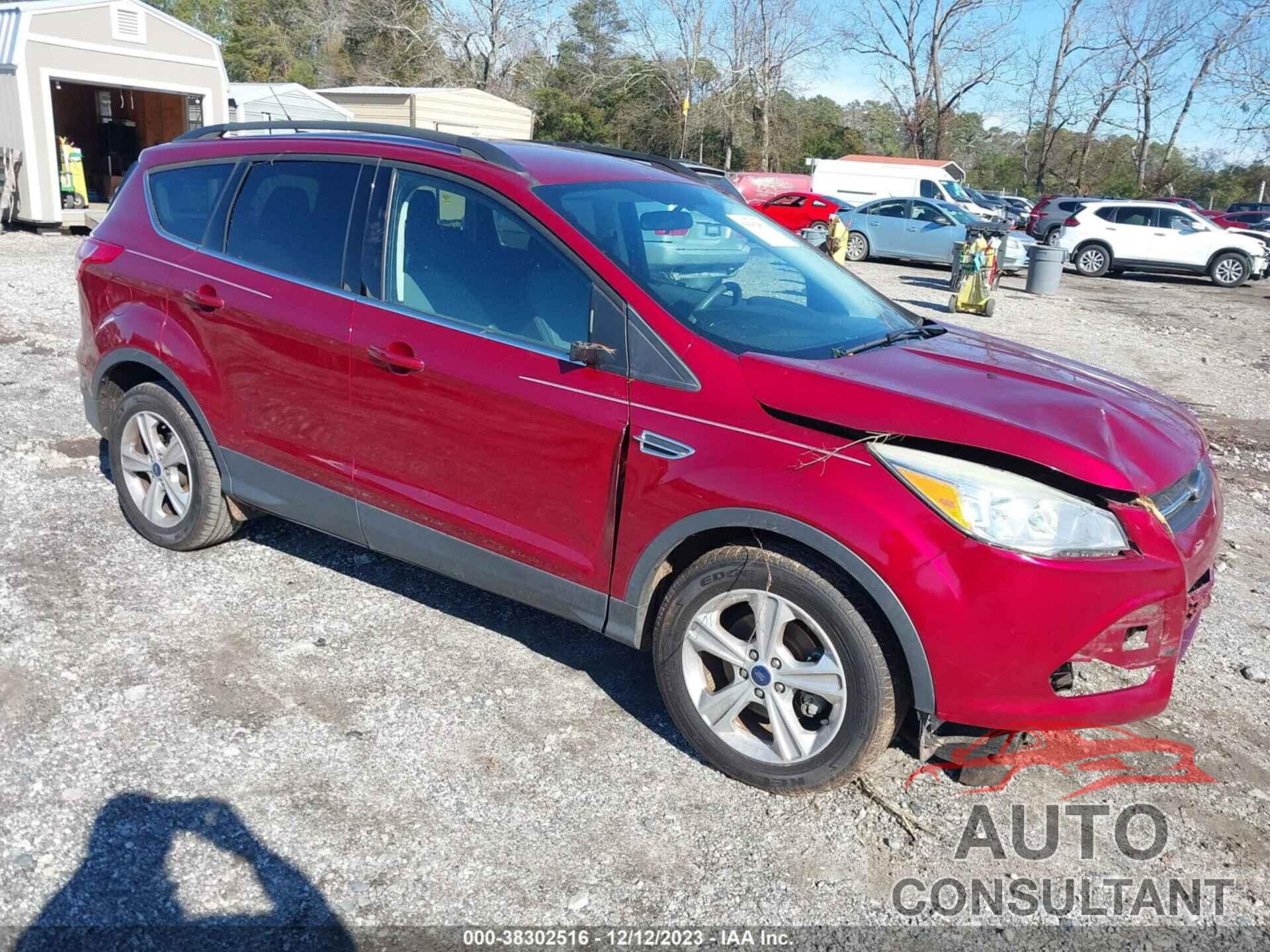 FORD ESCAPE 2016 - 1FMCU0GX7GUC35501