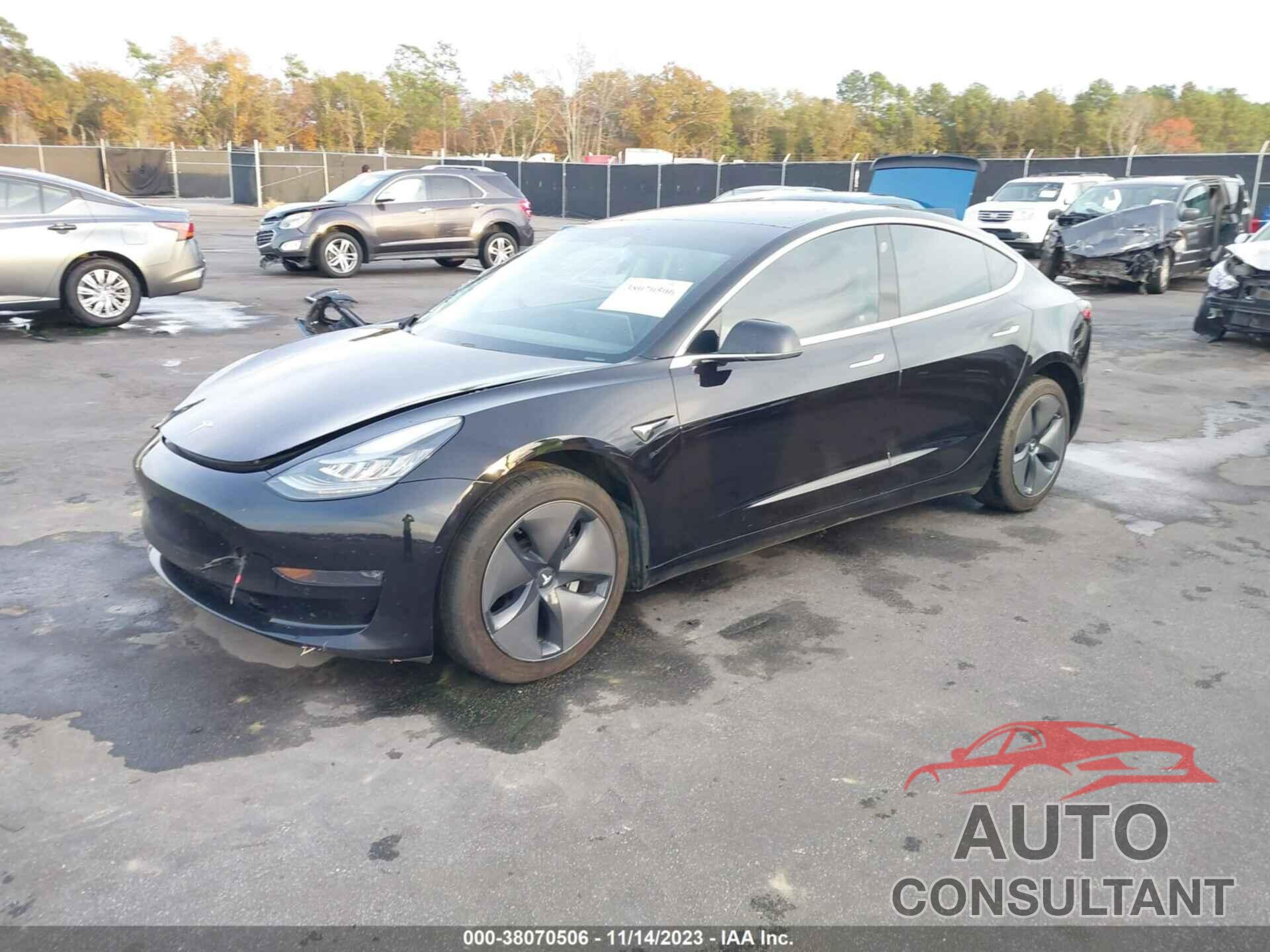 TESLA MODEL 3 2018 - 5YJ3E1EA0JF070137