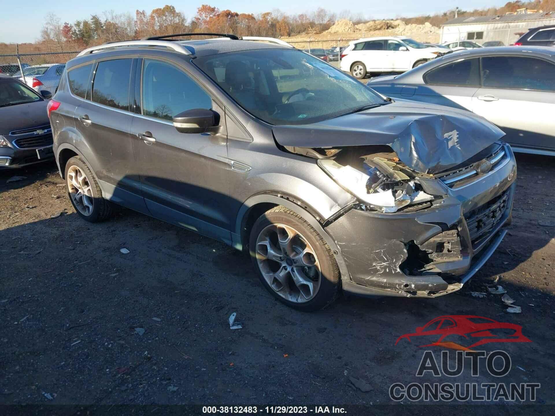 FORD ESCAPE 2015 - 1FMCU9J94FUB57062