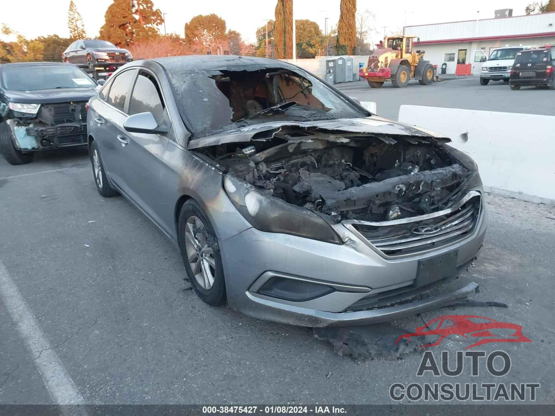 HYUNDAI SONATA 2017 - 5NPE24AA2HH440993
