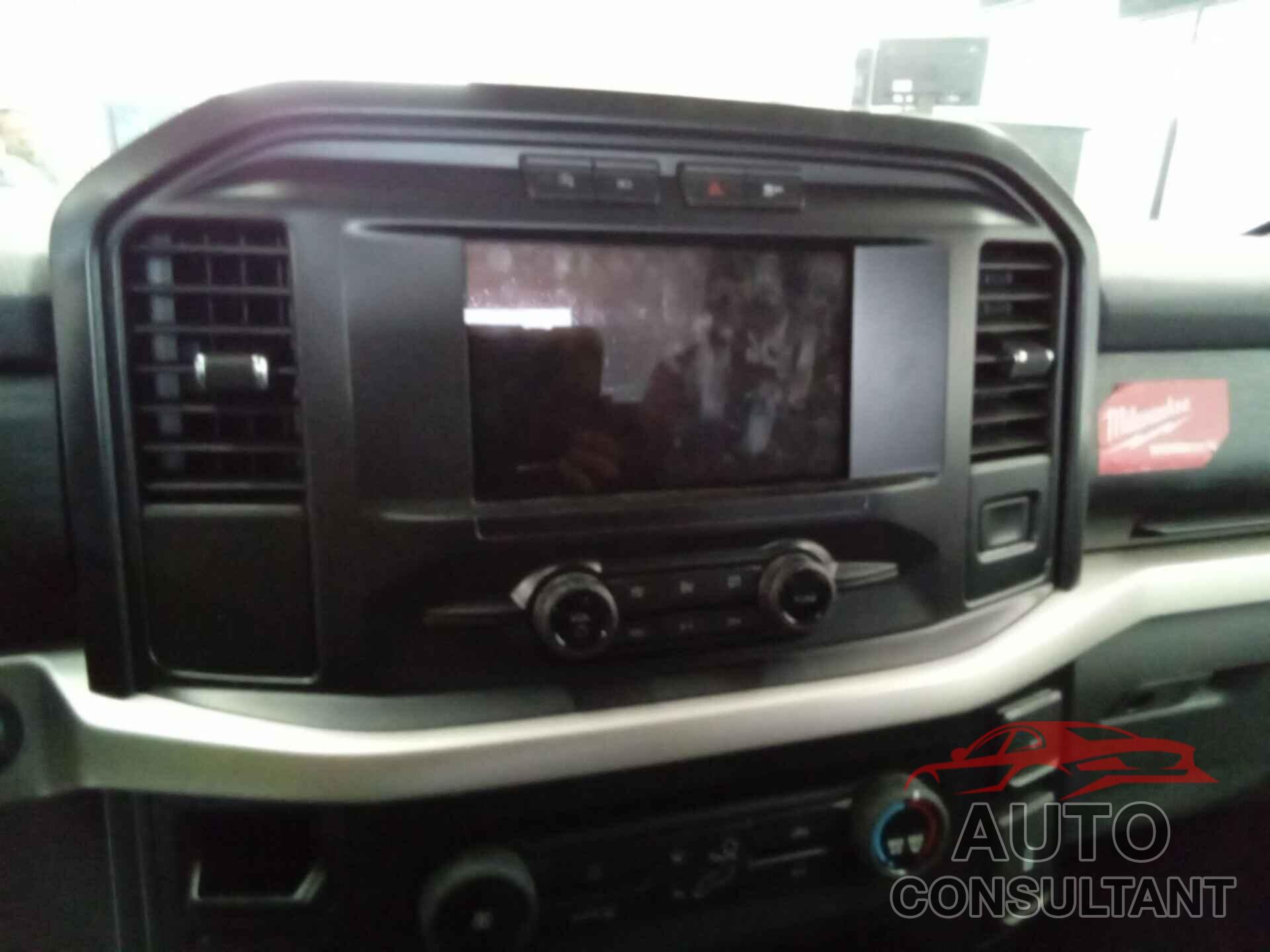 FORD F-150 2021 - 1FTMF1EB4MKE70249