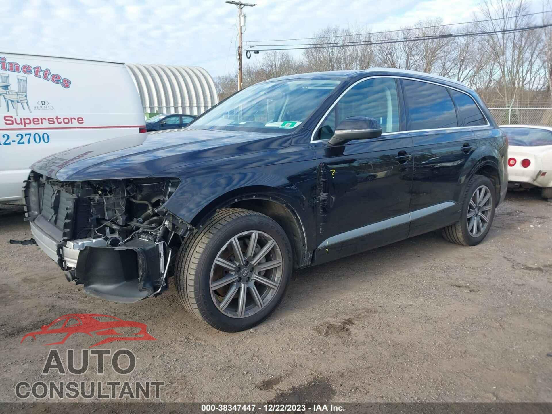 AUDI Q7 2018 - WA1LAAF71JD044999