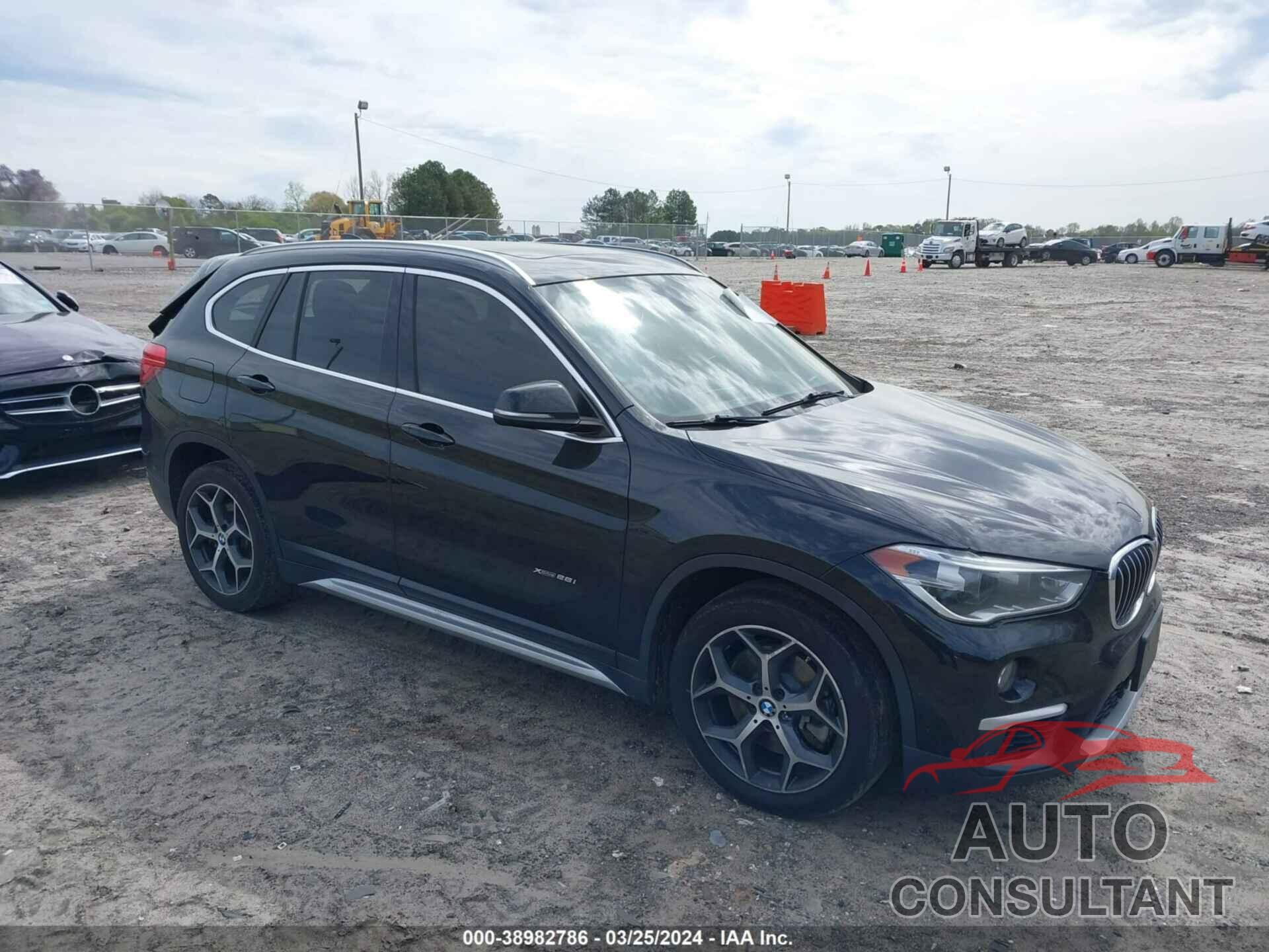 BMW X1 2017 - WBXHT3C35H5F82005