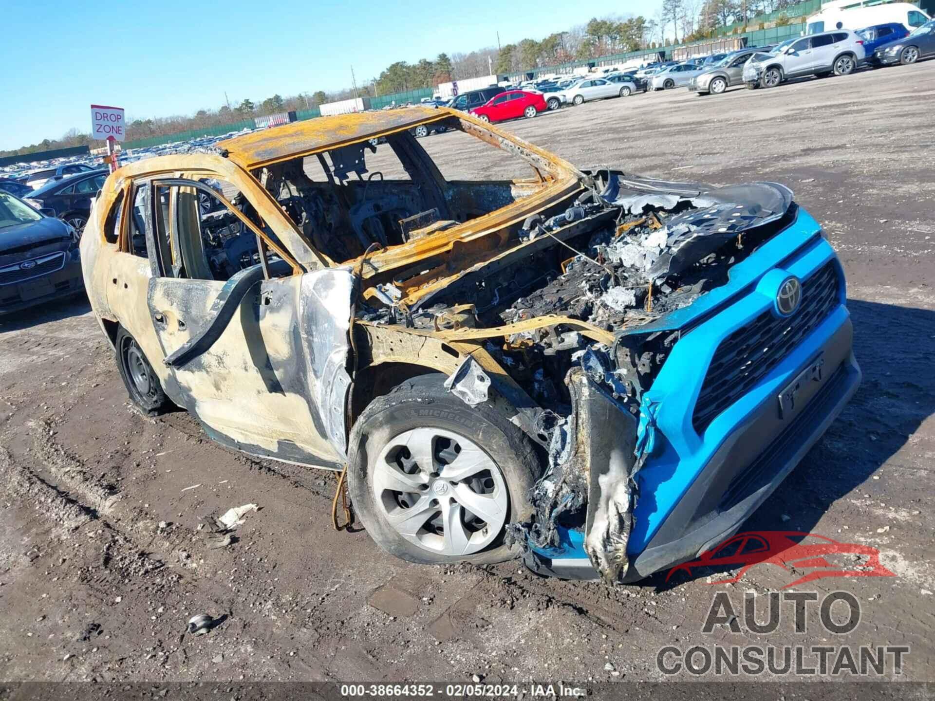 TOYOTA RAV4 2019 - 2T3F1RFV5KW025909