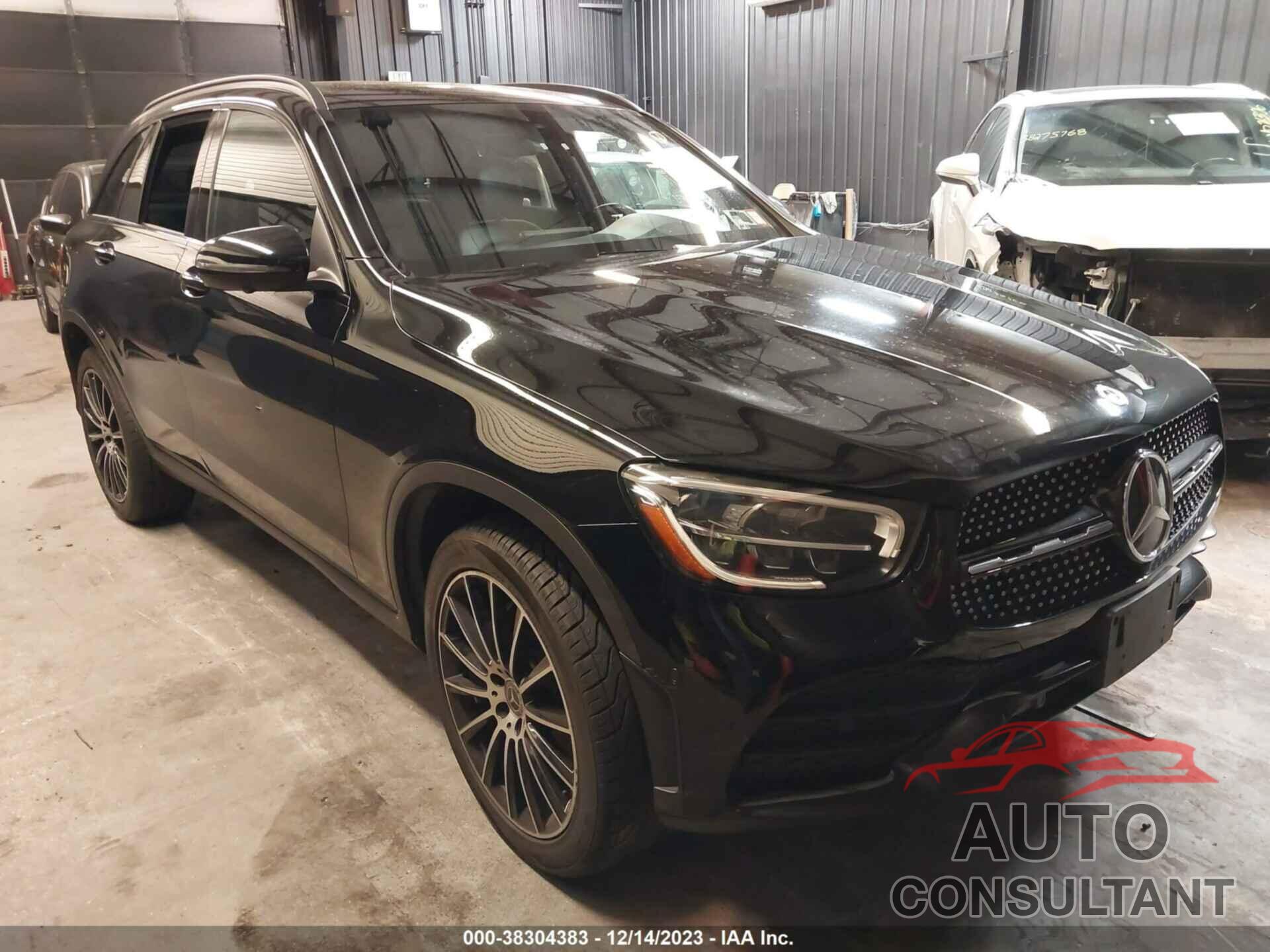 MERCEDES-BENZ GLC 300 2021 - W1N0G8DB1MF875332