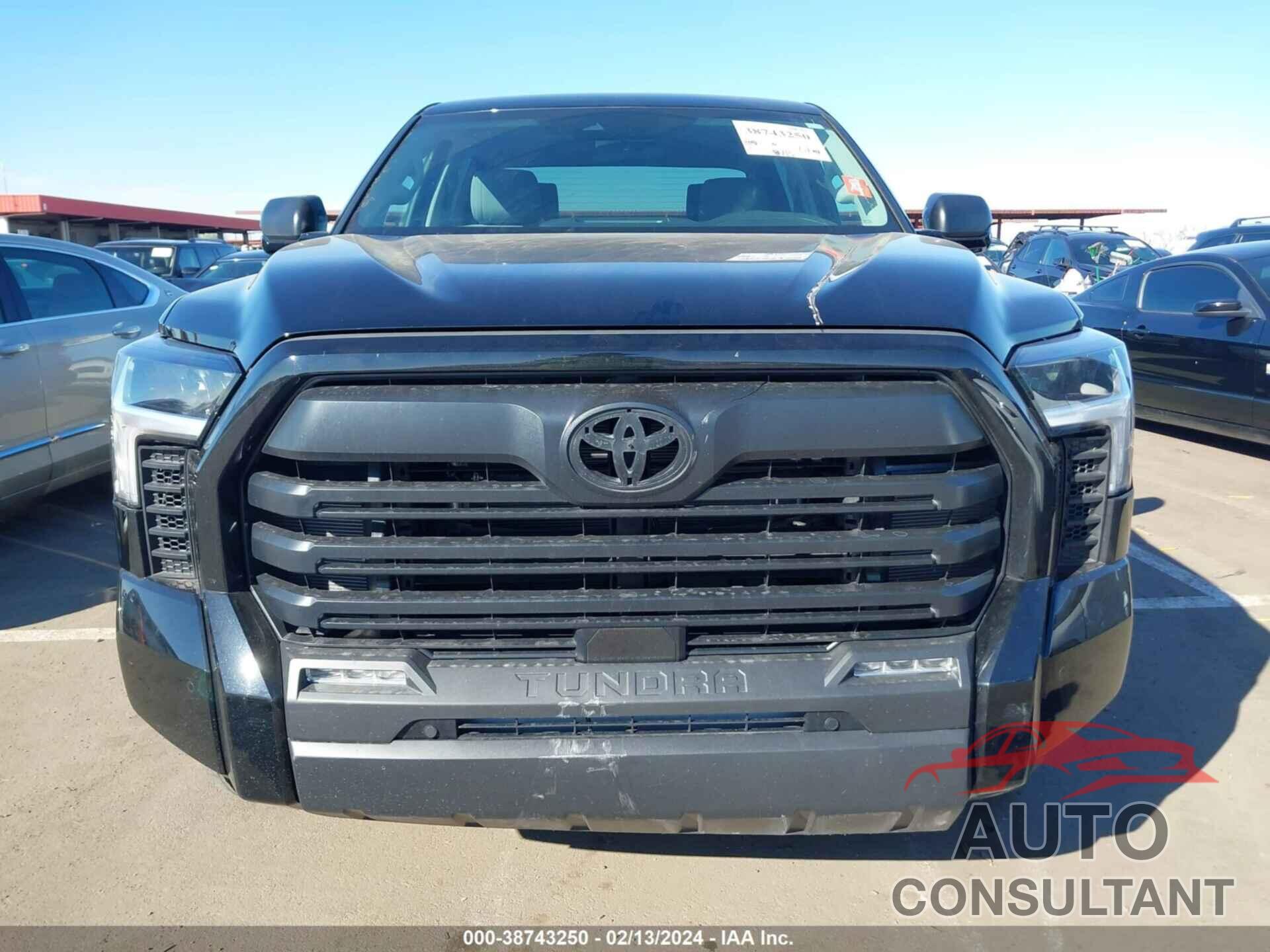 TOYOTA TUNDRA 2022 - 5TFLA5DB4NX049610